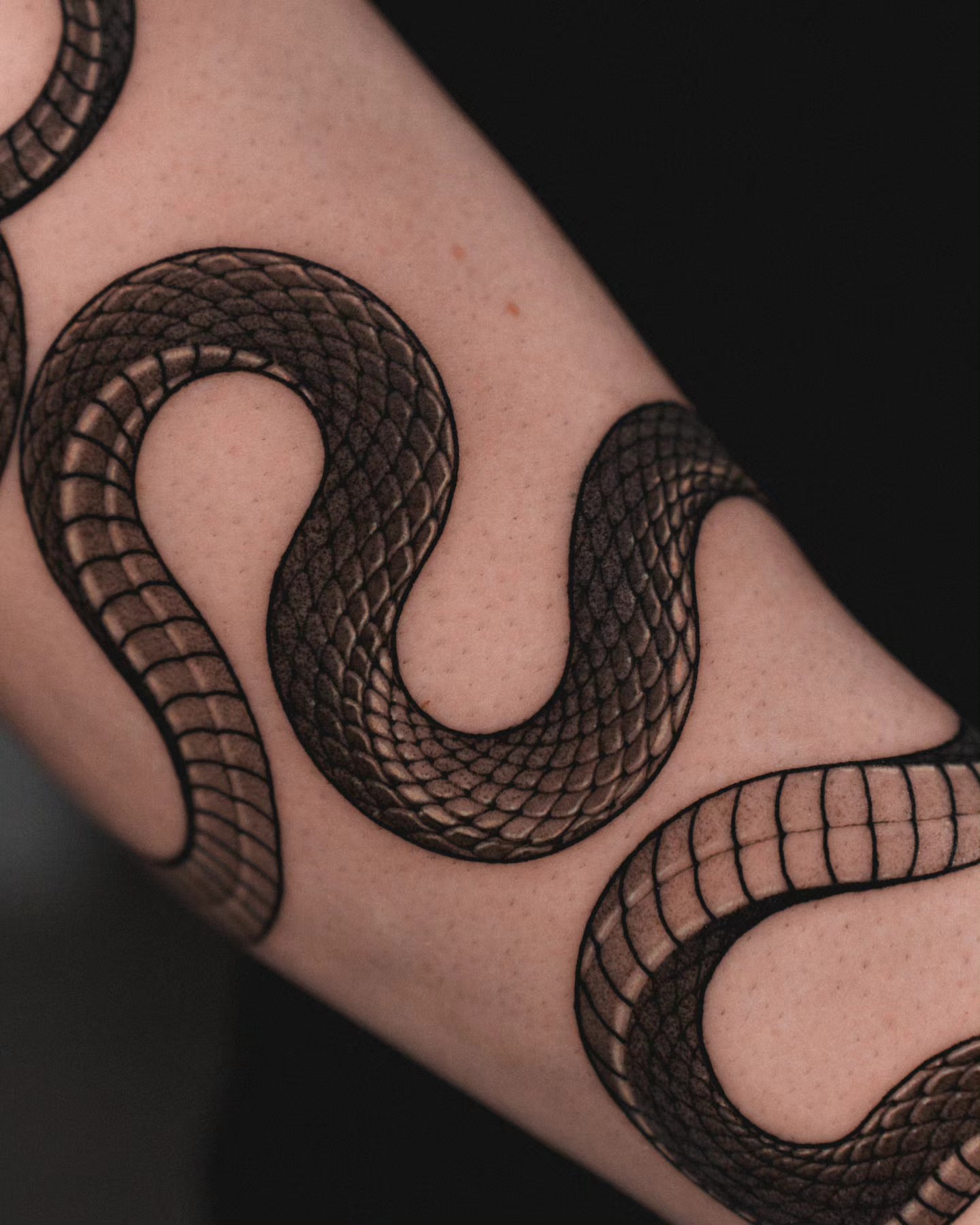 Tattoo by @koonoblk — black_and_grey