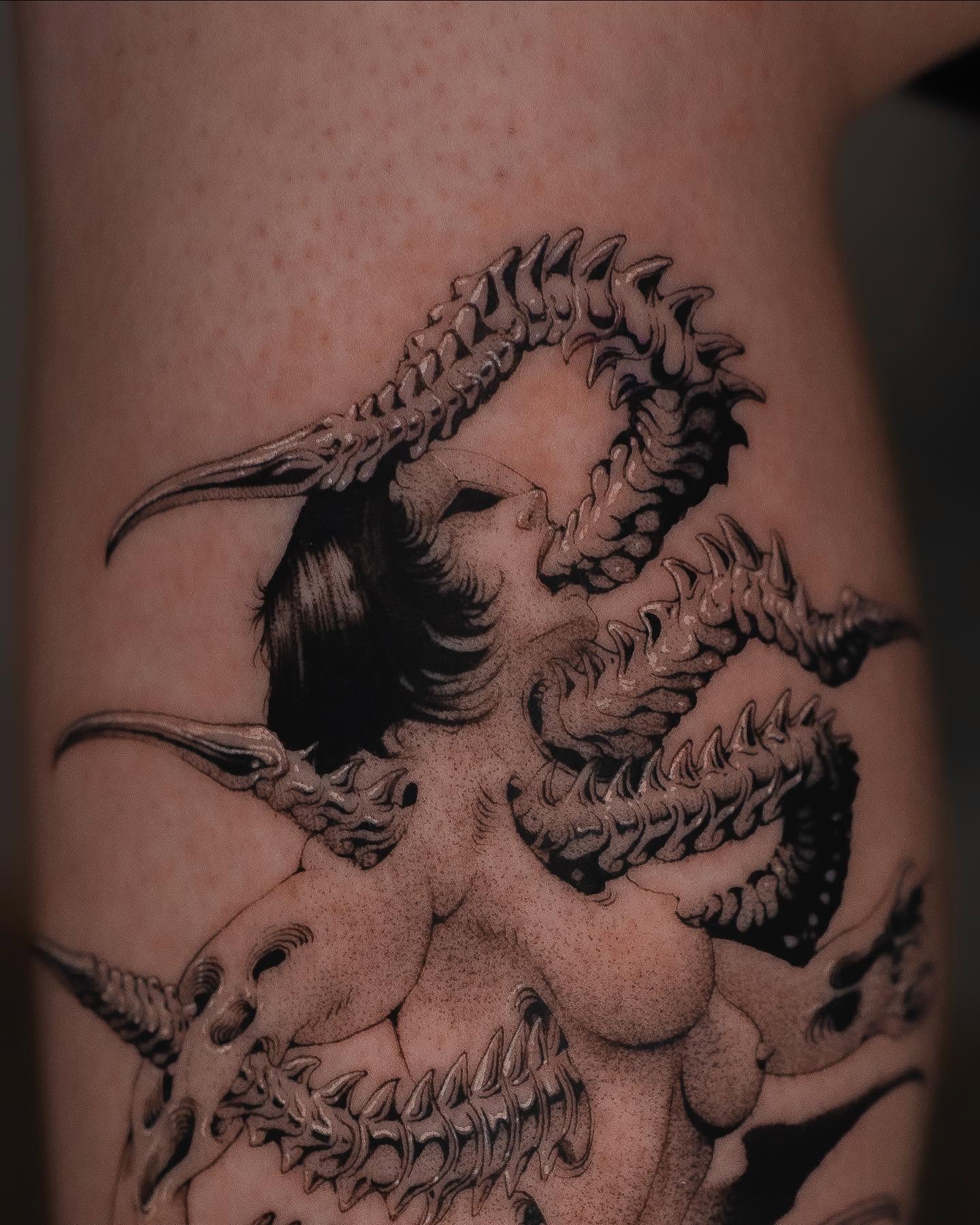 Serpent woman dotwork tattoo on the thigh by Yujhi