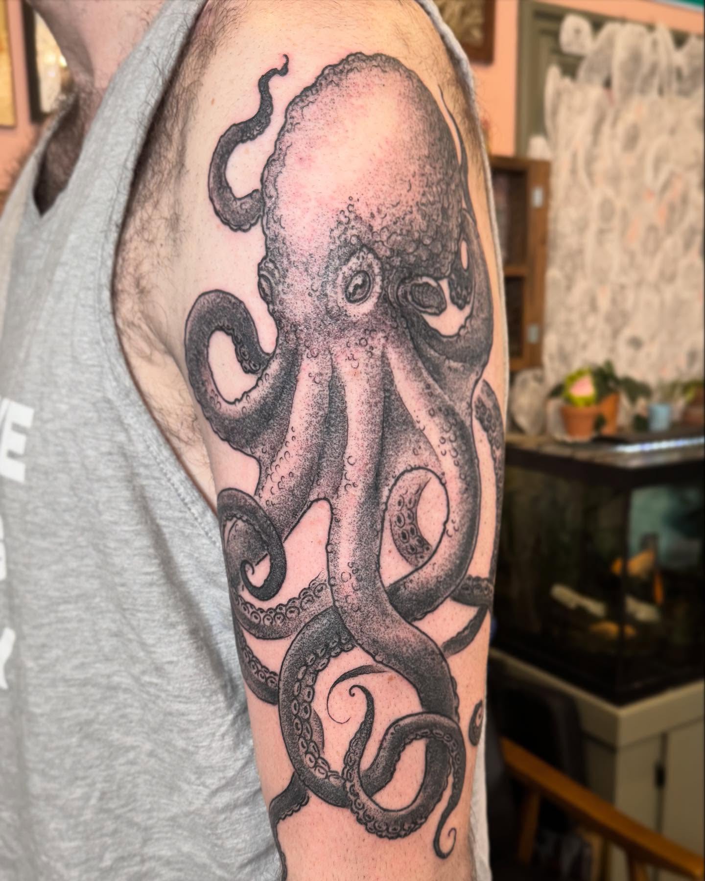 Tattoo by @rebekatattoos — dotwork, realism