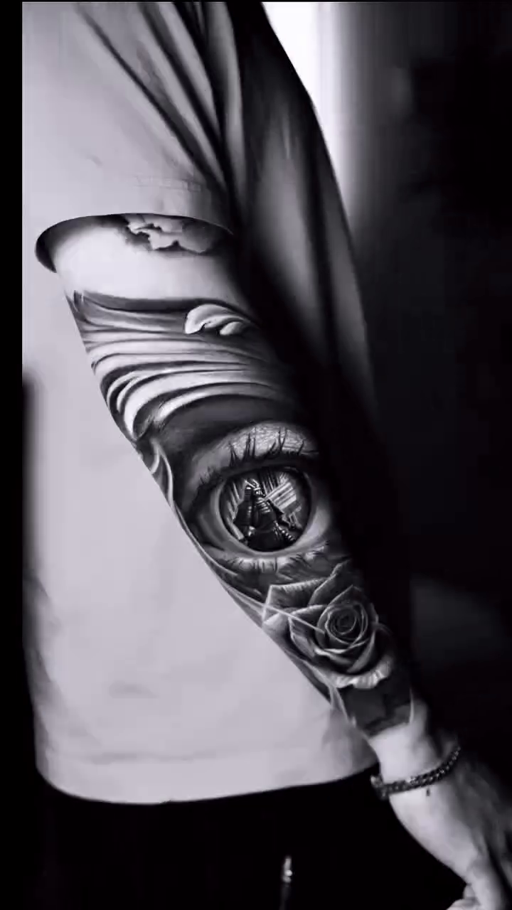 Eye and rose realism tattoo by Luis Bravo