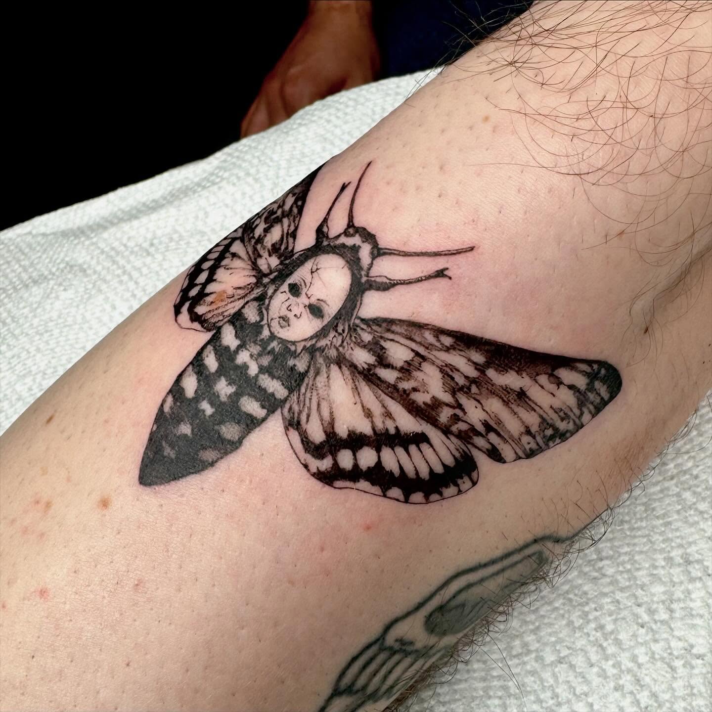 Tattoo by @deadgirlnextdoor — realism, dark_realism
