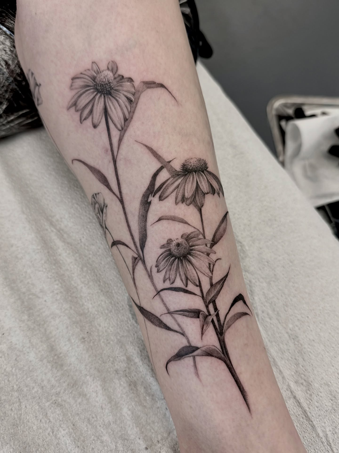 Tattoo by @oori_tattoo — black_and_grey