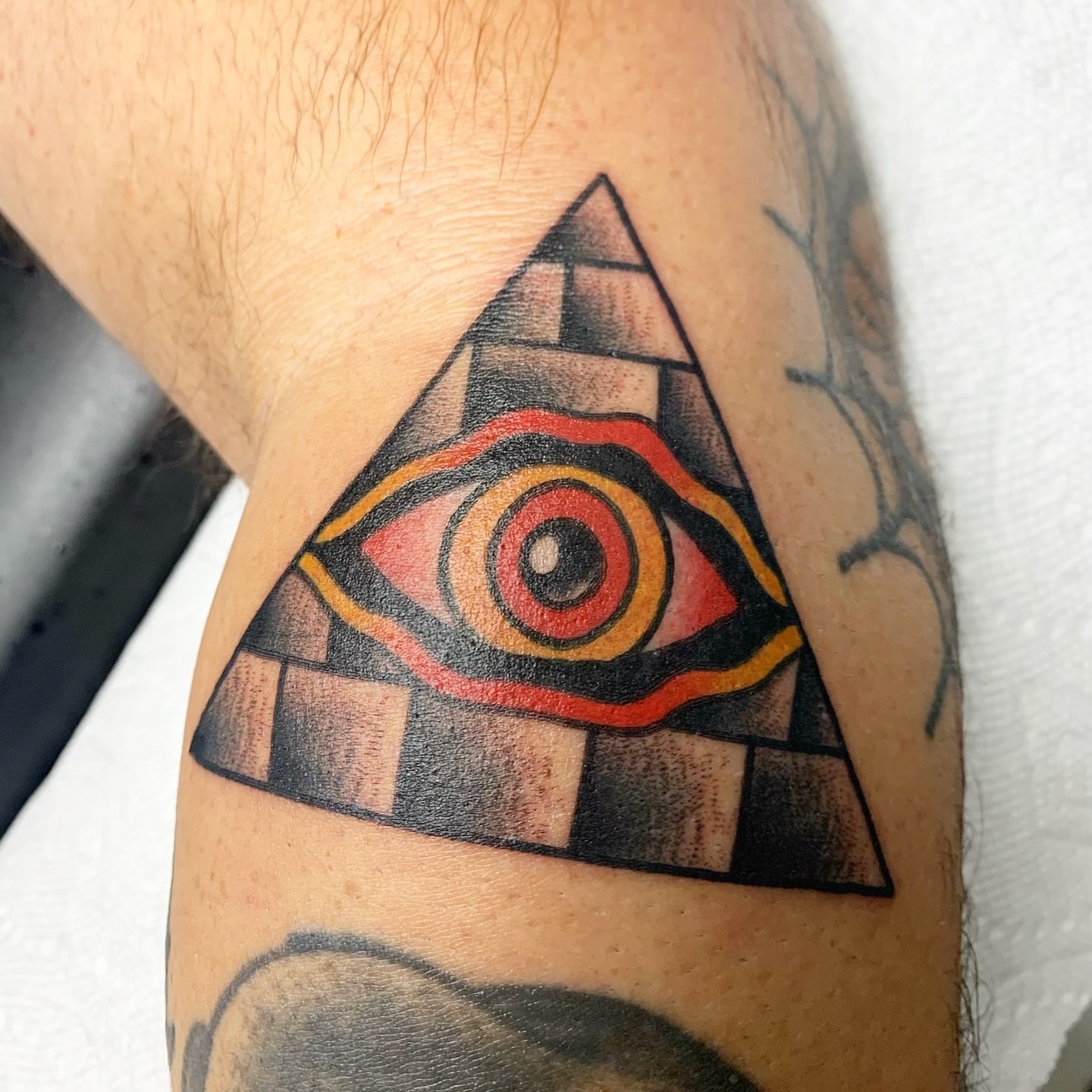 Tattoo by @thrashmoneymillionaire — geometric