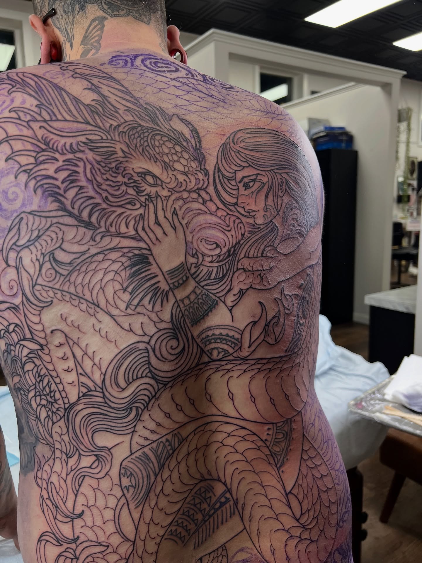 Tattoo by @fredd.chino.tattoos — black_and_grey, realism