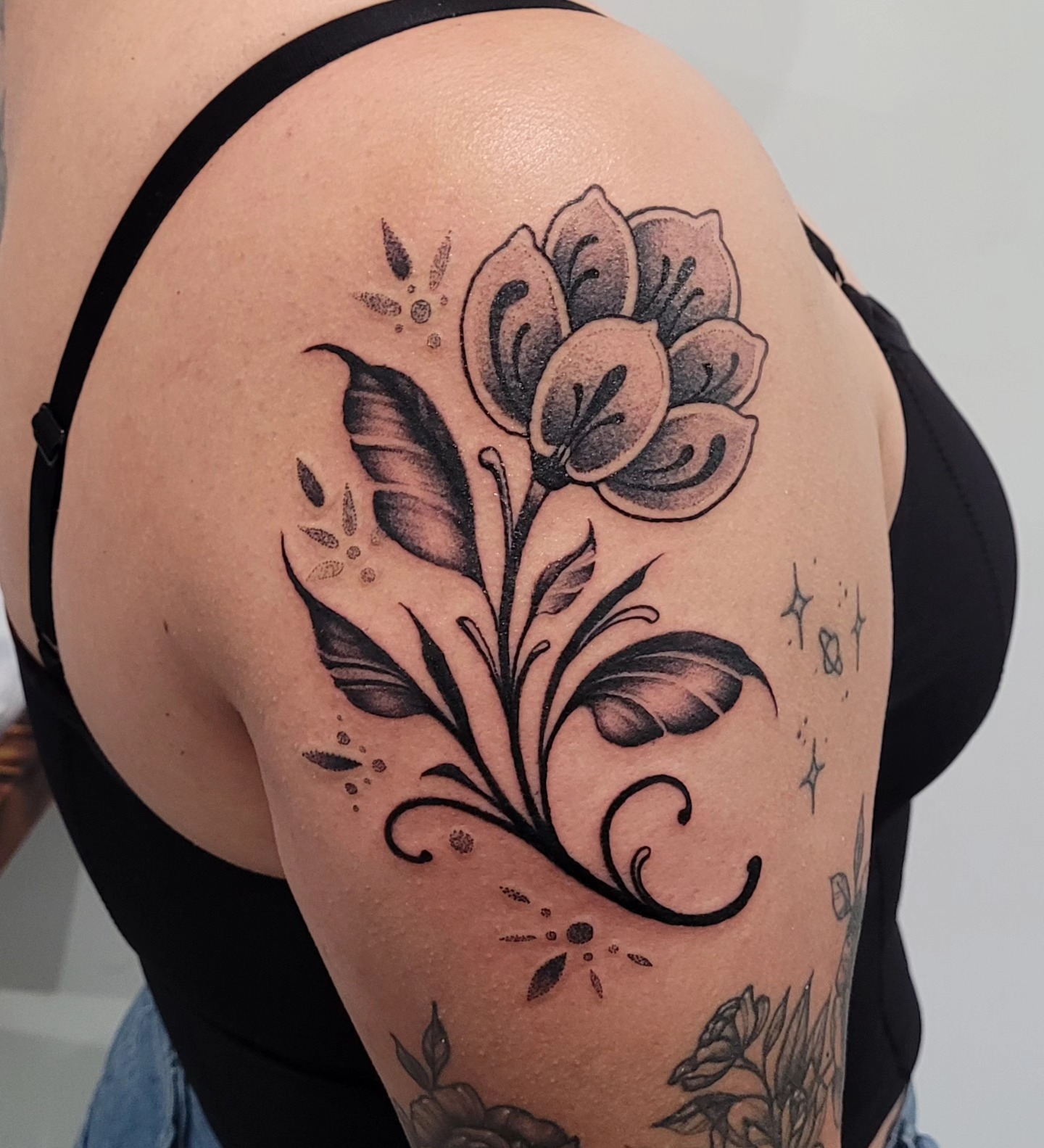 Tattoo by @infiniteink_tattoocollective — black_and_grey