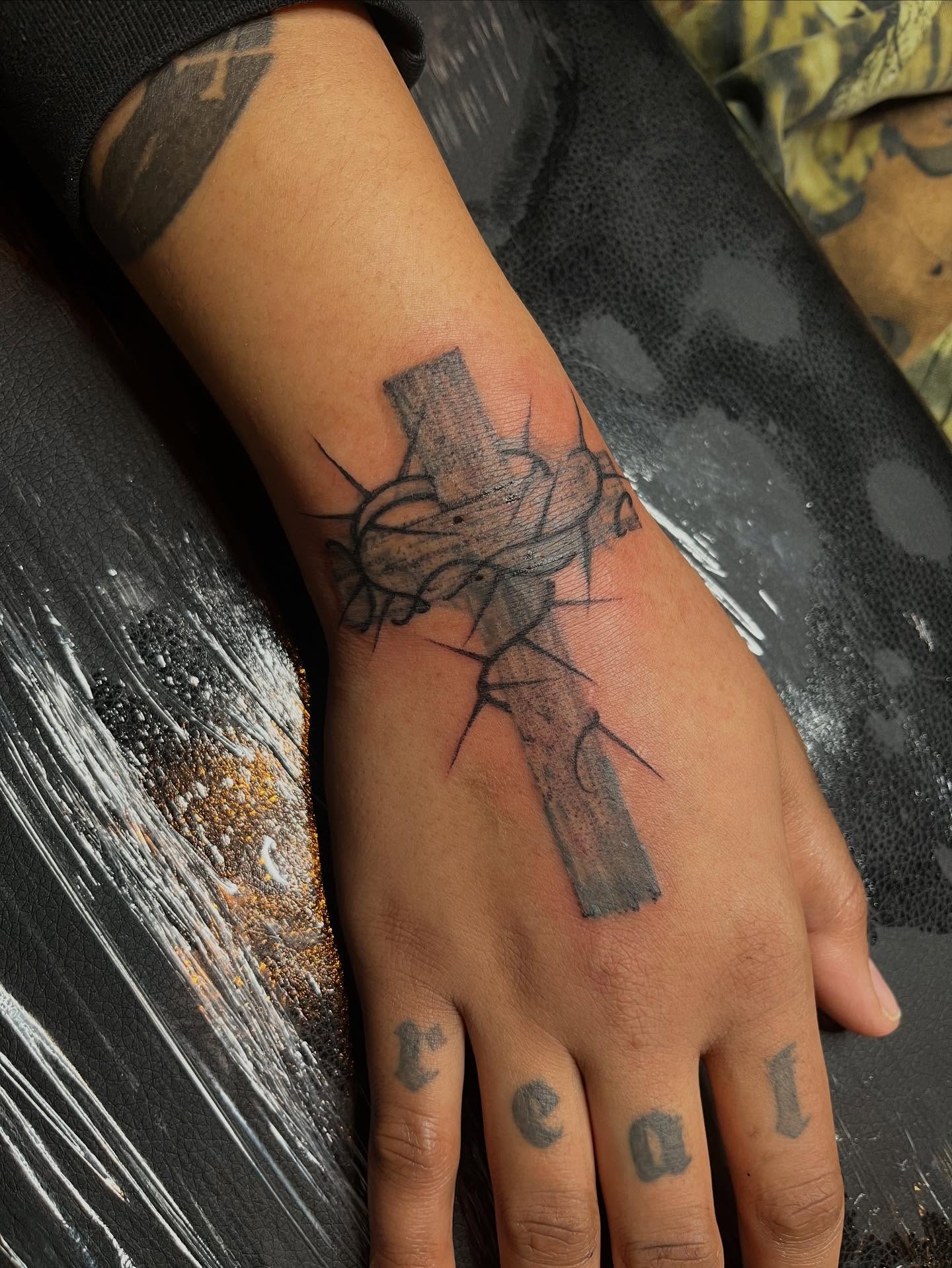 Cross with crown of thorns black and grey tattoo on the hand by βΏ π’πͺπΆπͺπ·π½π±πͺ ππͺπ βΏ