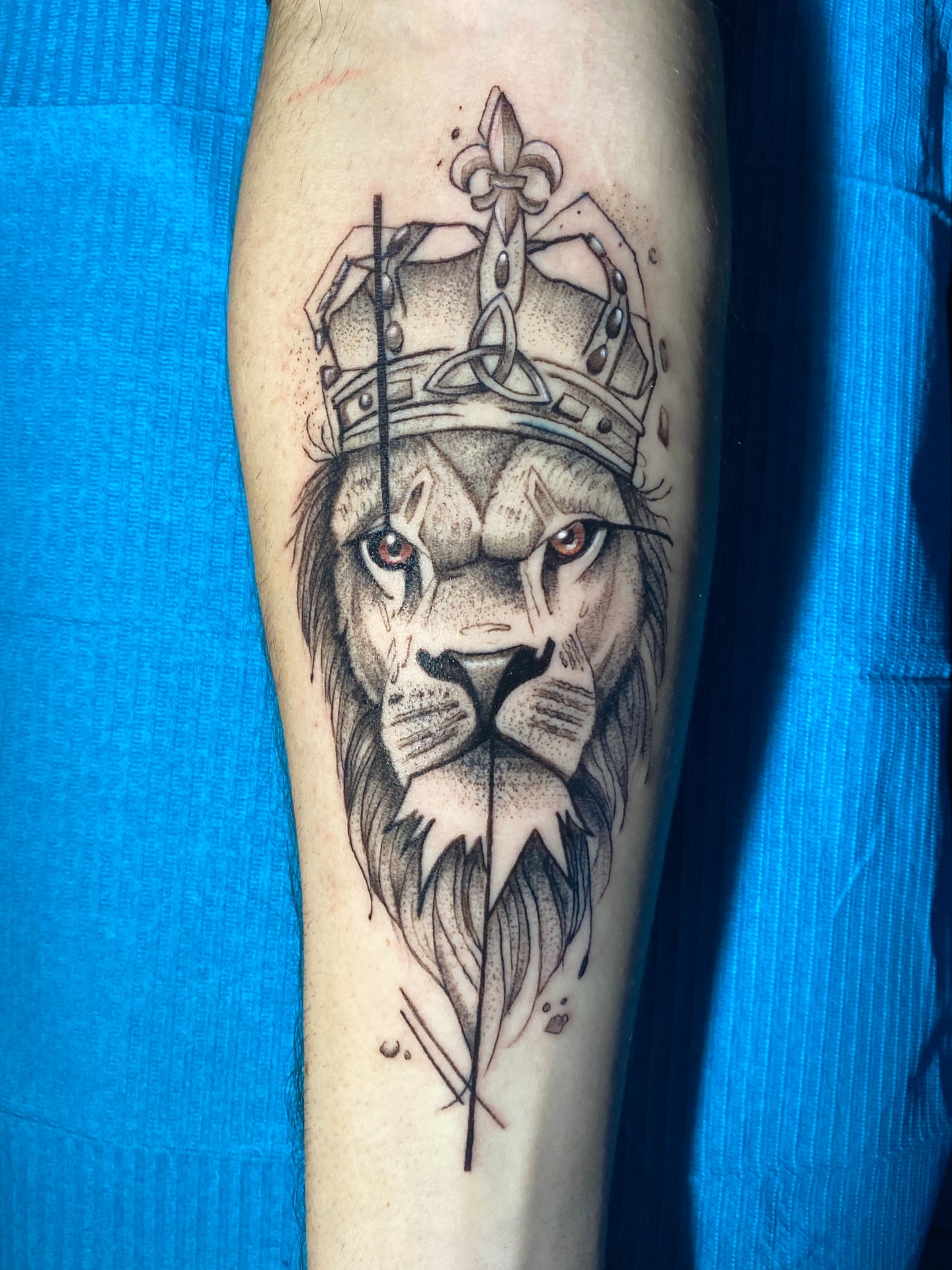 Tattoo by @sebastrussy — dotwork, realism