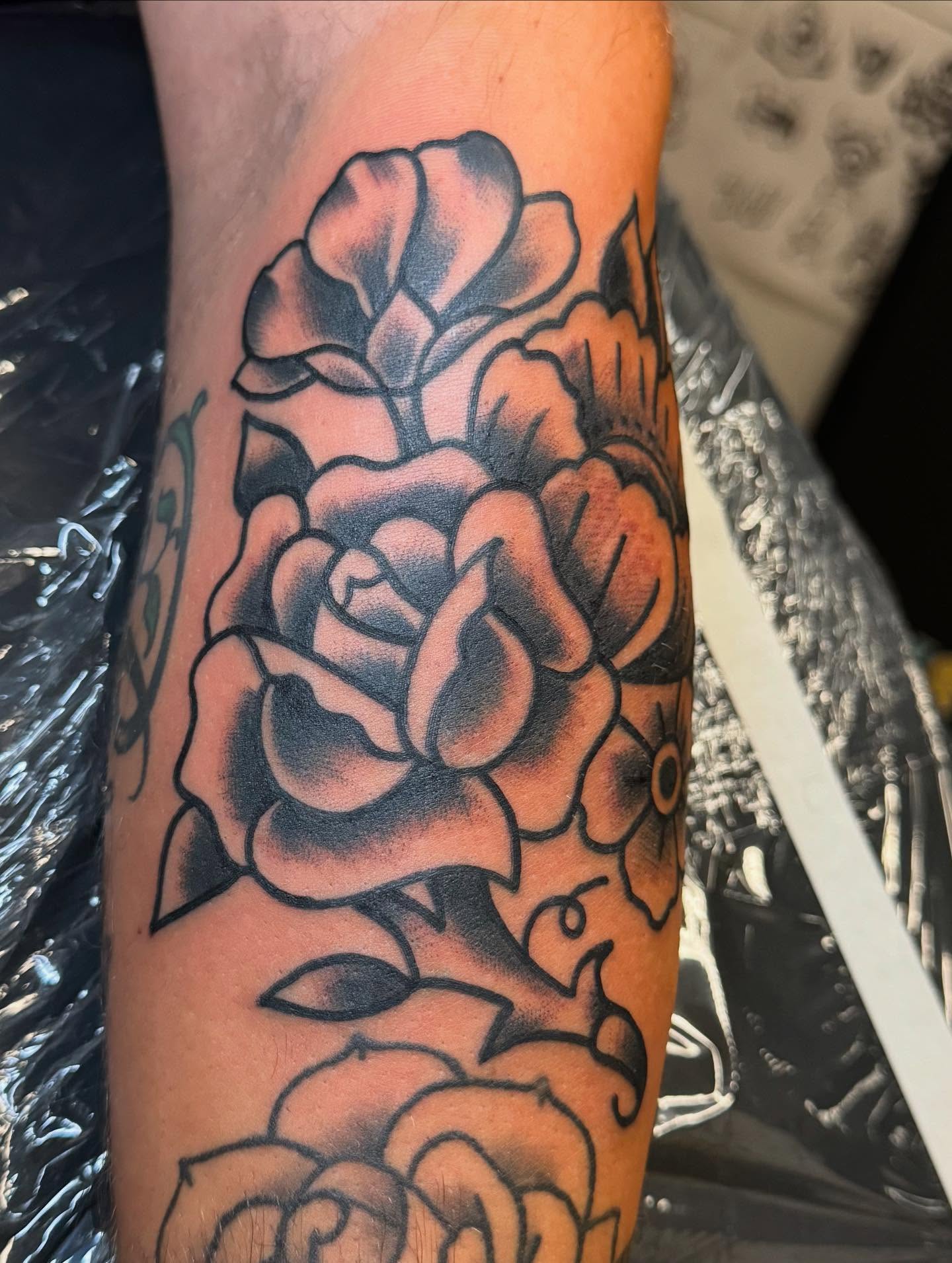 Tattoo by @iamthatgoddamnsonofabitch — american_traditional