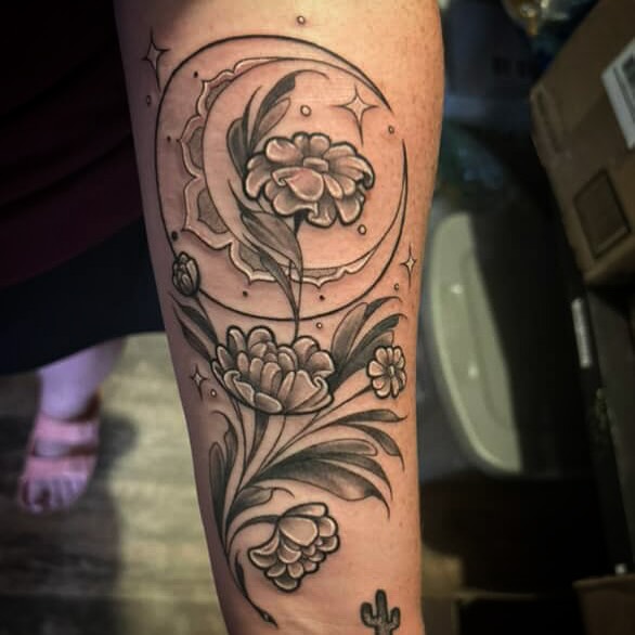 Tattoo by @heathersyvilla — black_and_grey, ornamental