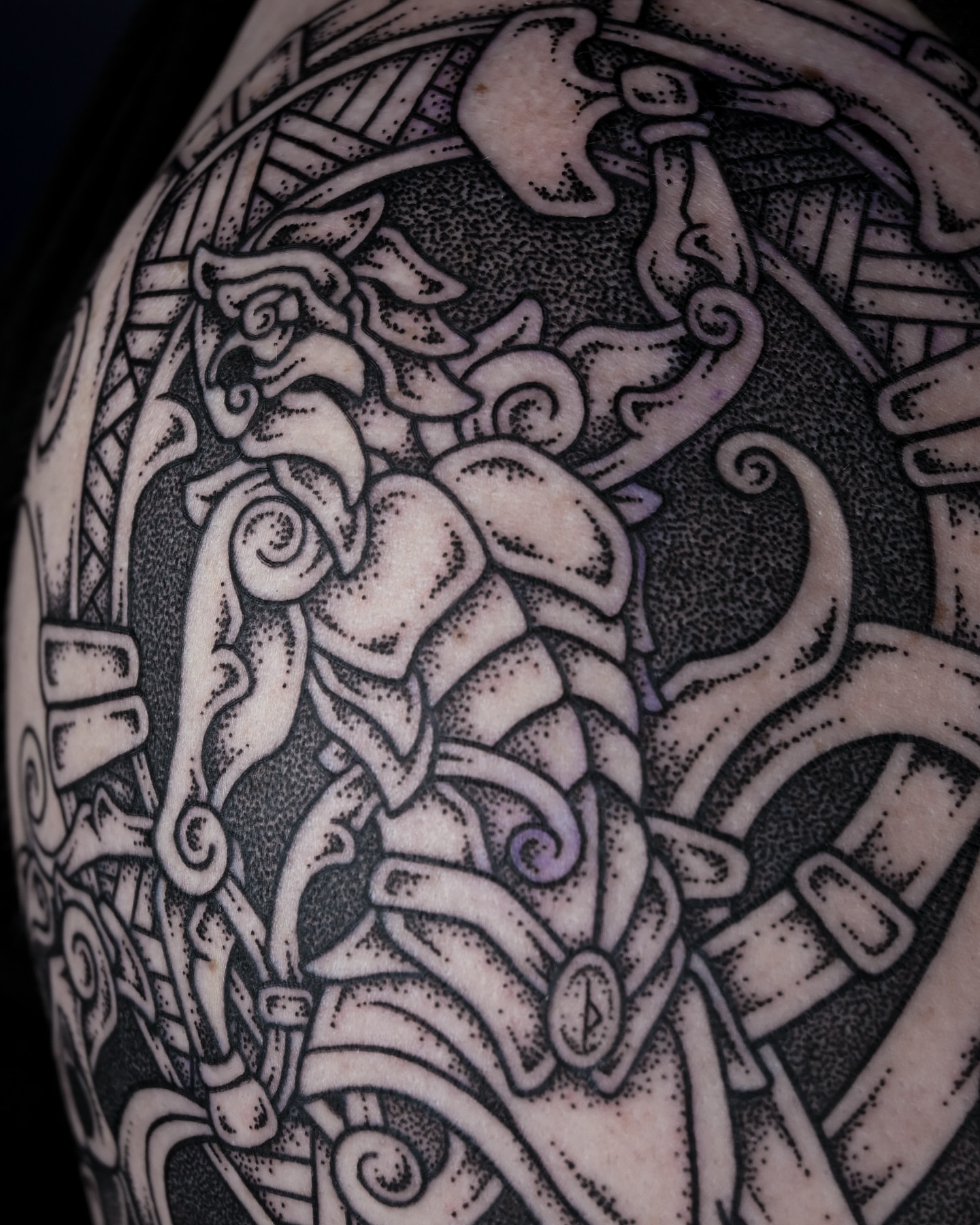 Tattoo by @kintyreink — dotwork, tribal