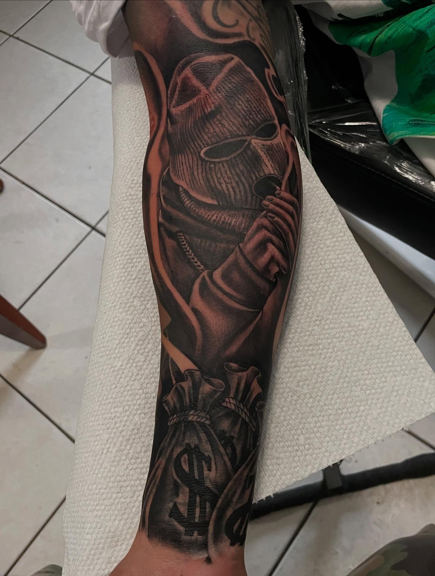 Tattoo by @payaso187 — black_and_grey, realism
