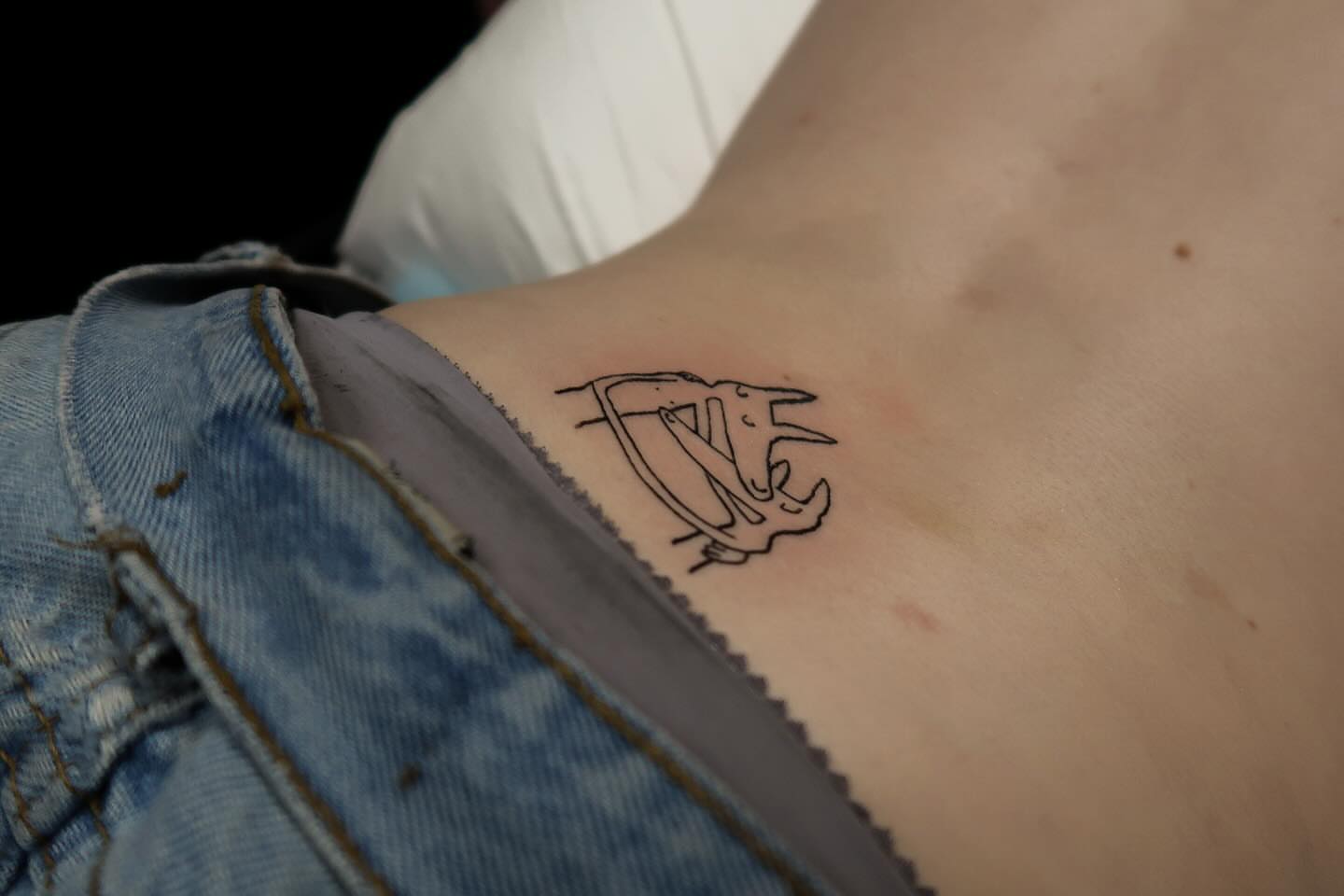 Tattoo by @babybeartattoos β minimalist