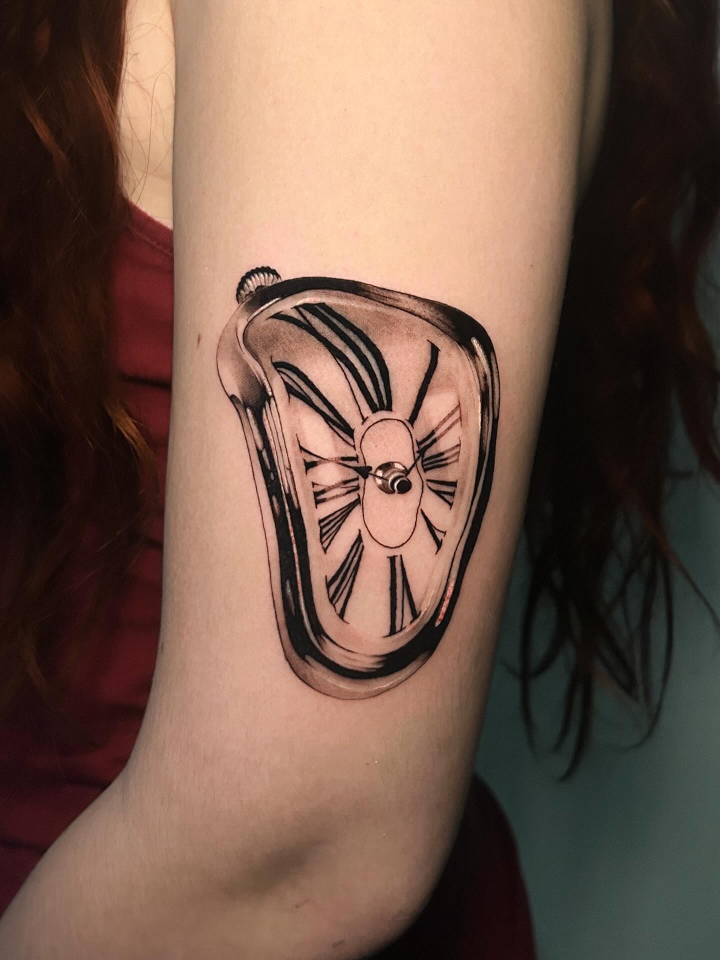 Tattoo by @lolavtattoo — black_and_grey