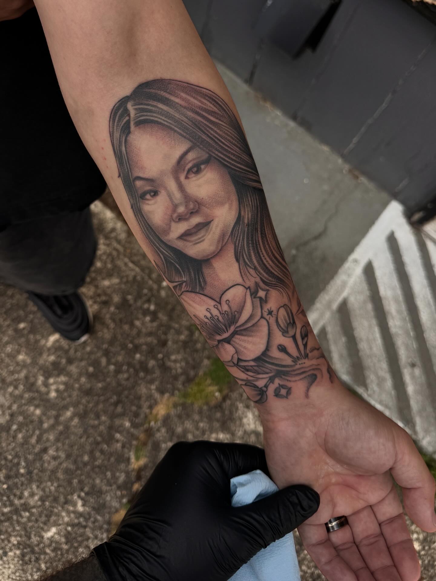 Tattoo by @plata3rl — realism
