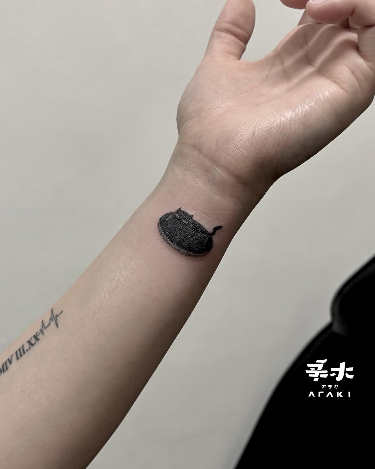 Tattoo by @araki_tattoo — black_and_grey