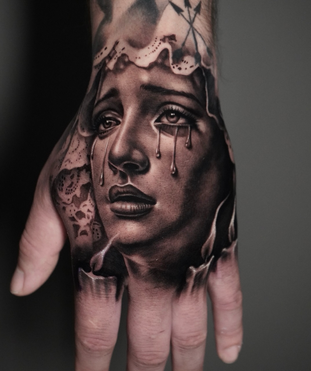 Tattoo by @anareyestattoos โ realism, black_and_grey