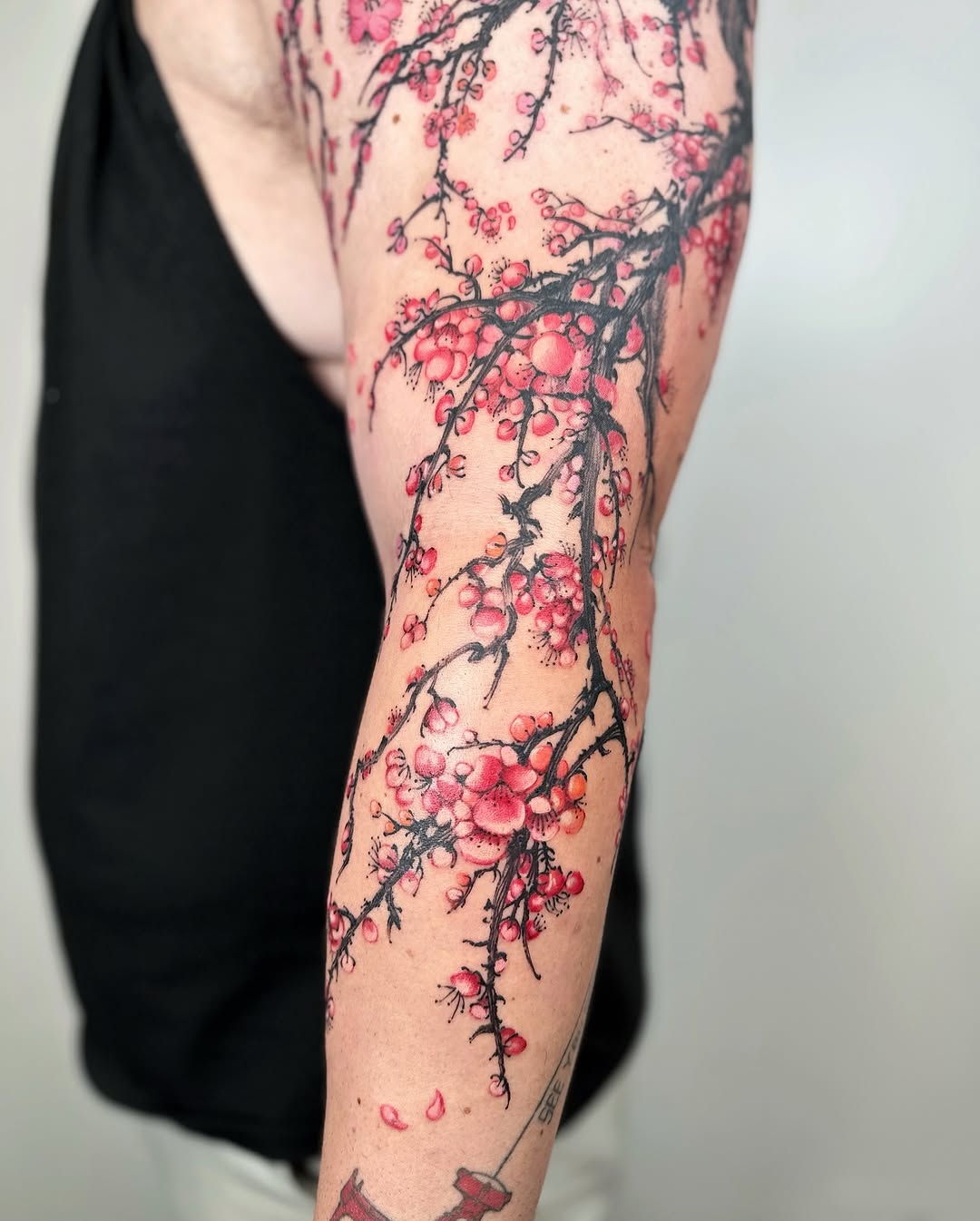 Tattoo by @jiang_tattooer โ japanese_irezumi, realism