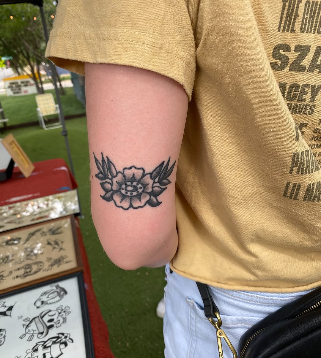 Tattoo by @aintyourcowgirl — american_traditional