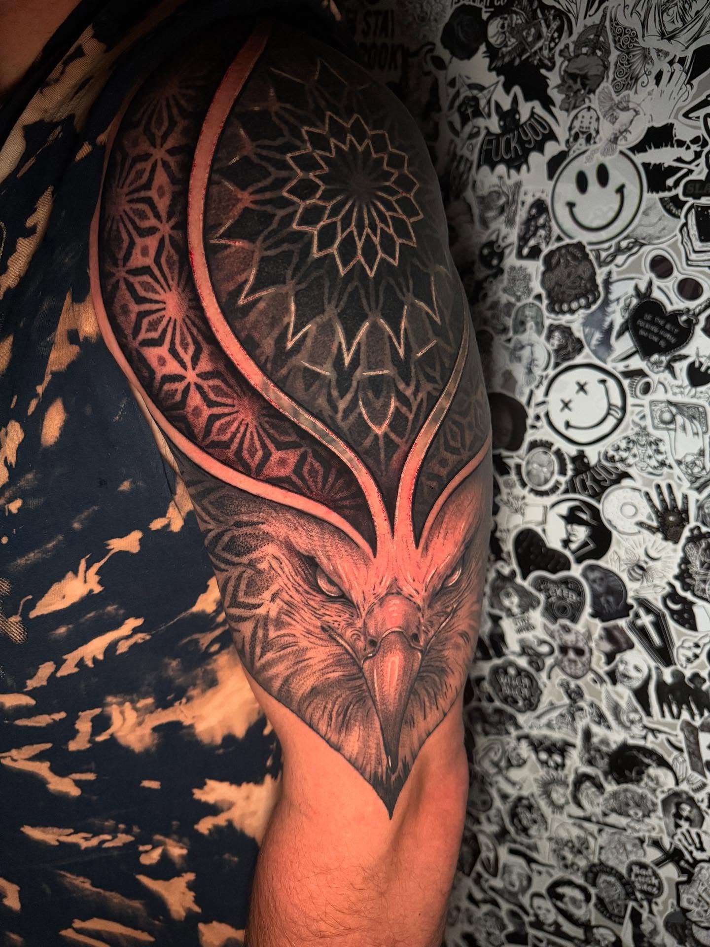 Tattoo by @kee.tattoos — realism, geometric