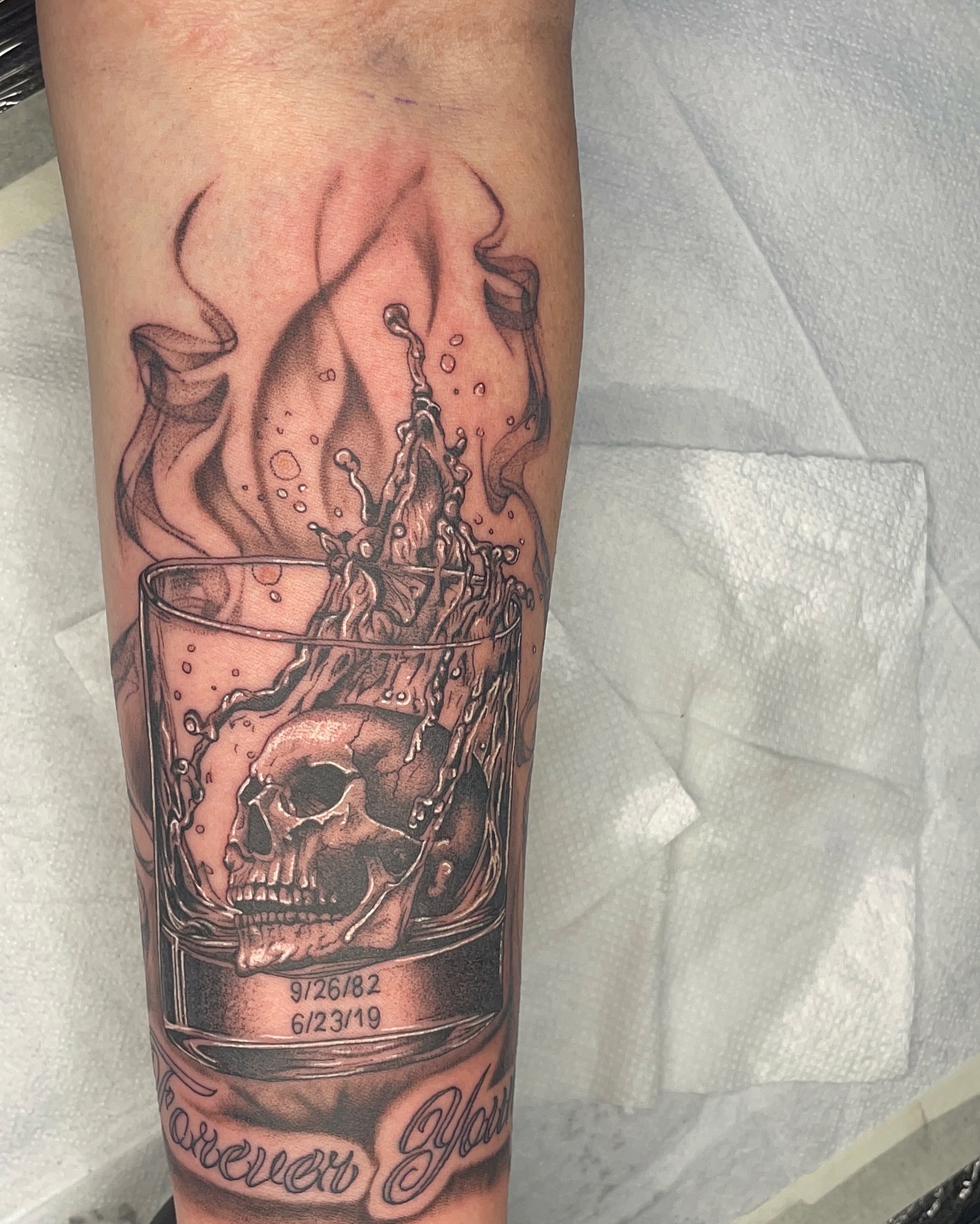 Tattoo by @giron21_tattoo — black_and_grey, realism