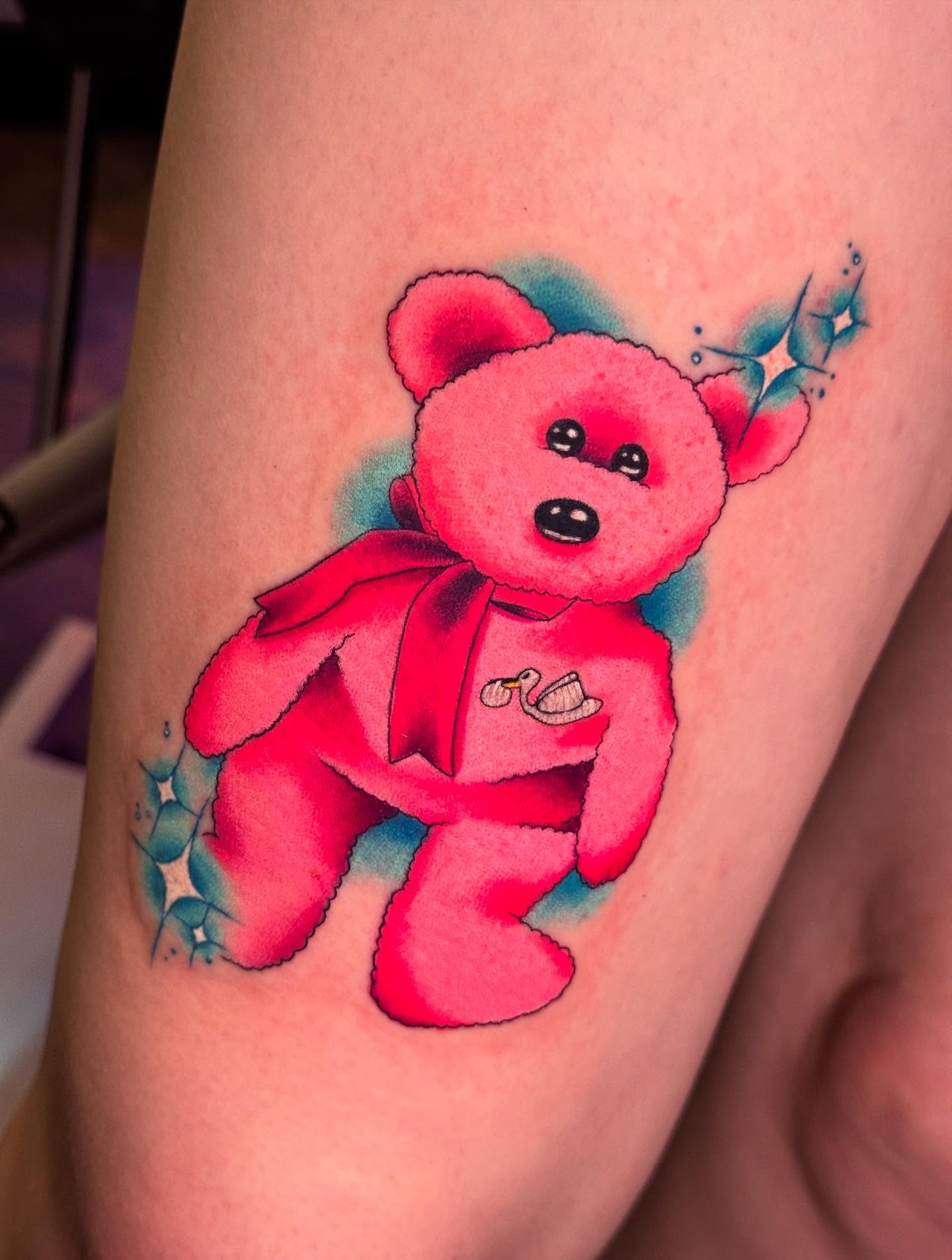 Tattoo by @alexis.tattoos — watercolor