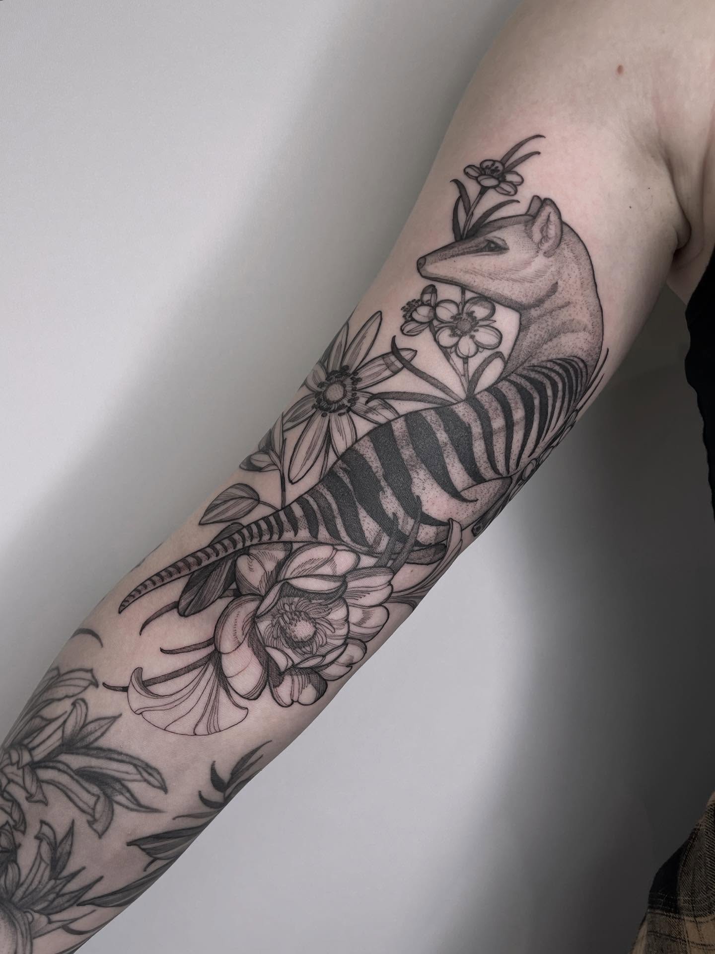 Tattoo by @caroljackytattoos — black_and_grey
