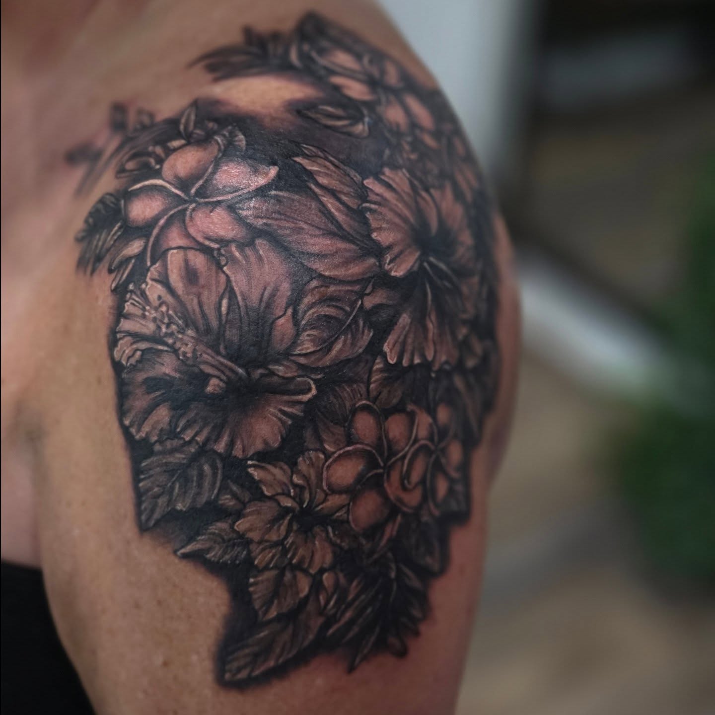 Tattoo by @cerberustattoos — black_and_grey