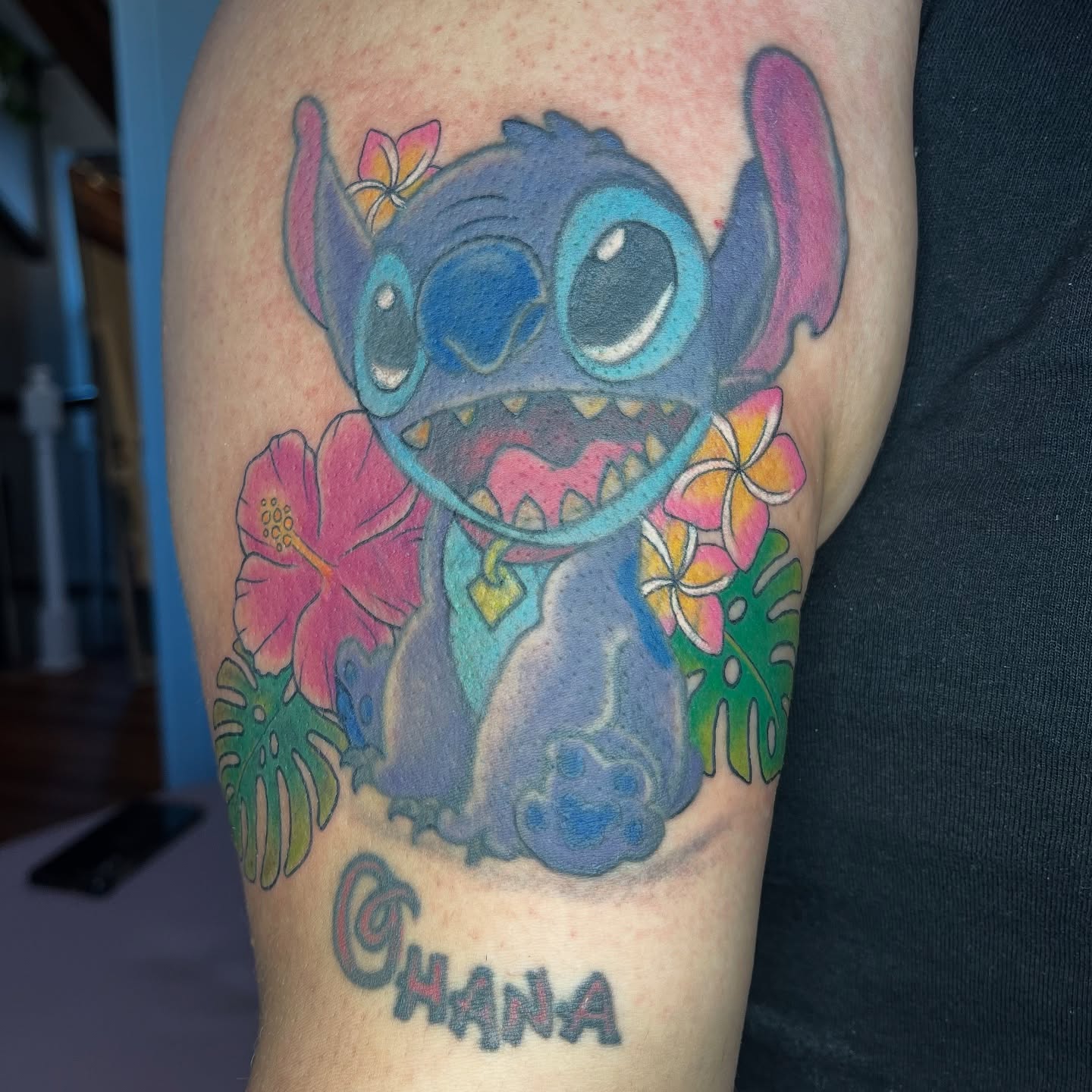 Stitch with flowers new school tattoo on the thigh by Krystal ✨