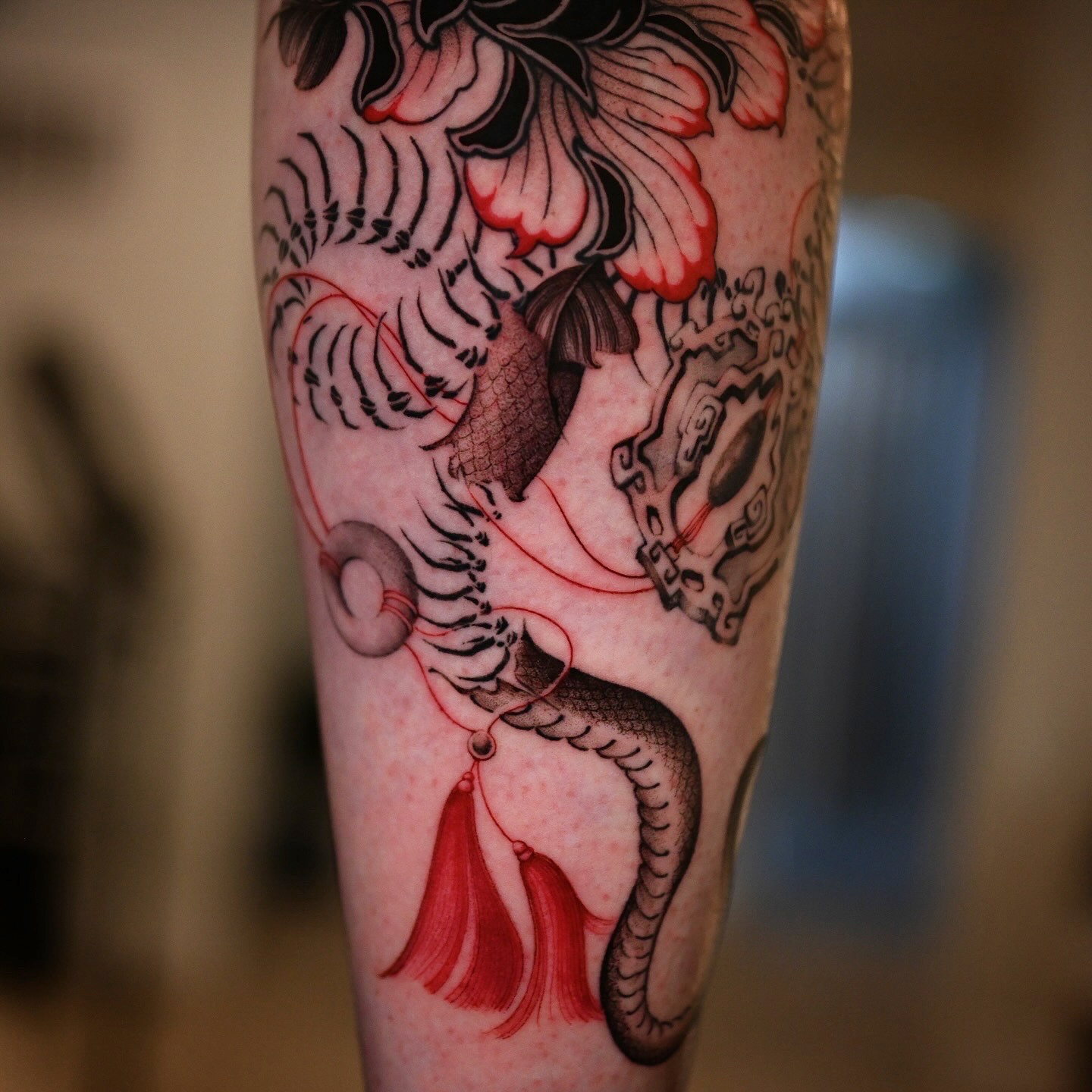 Tattoo by @evian_tat — japanese_irezumi, dotwork