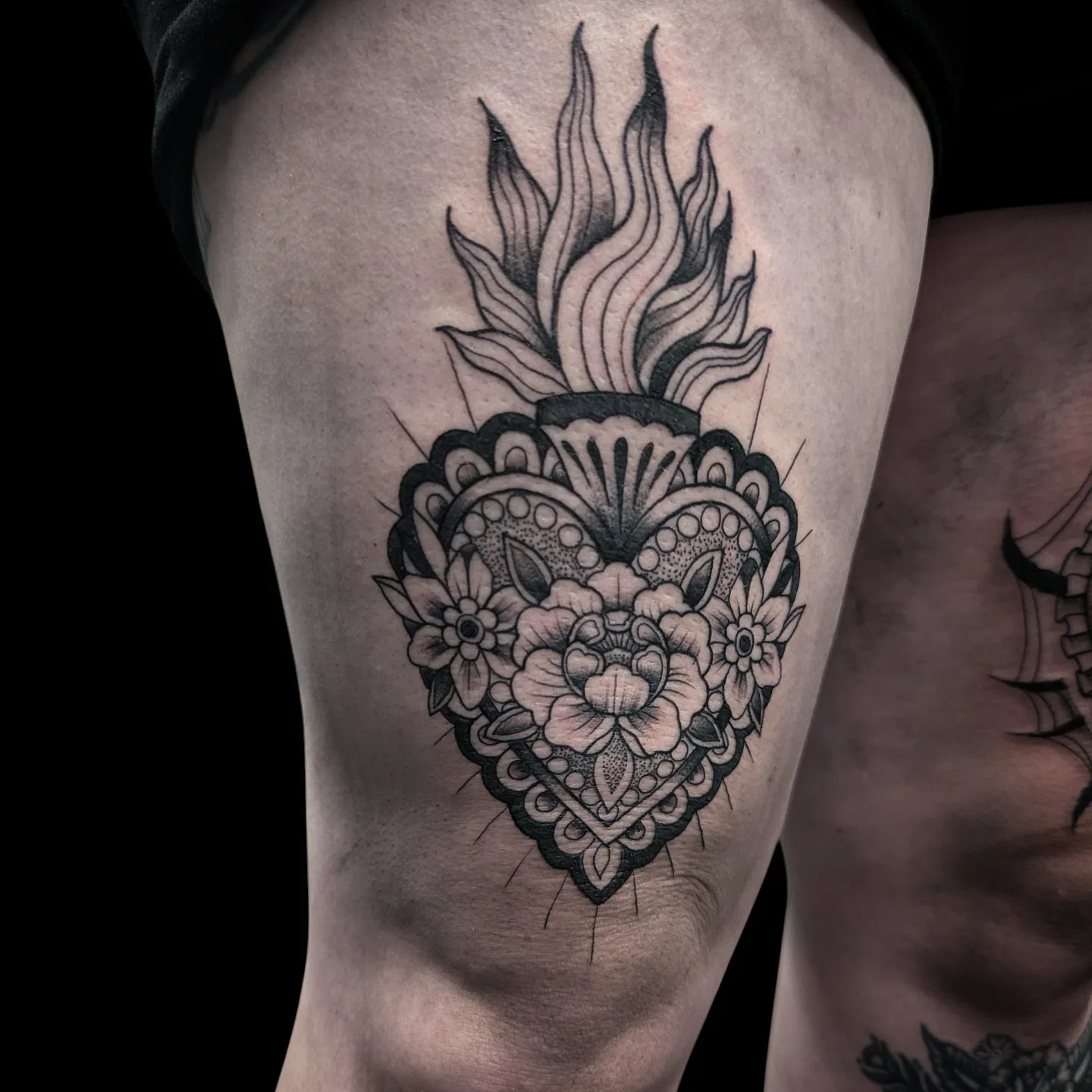 Tattoo by @powetattoos — black_and_grey, ornamental
