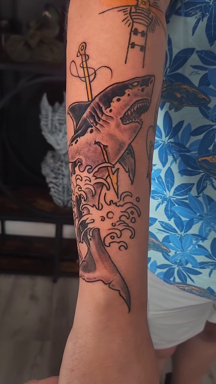 Tattoo by @geo_does_art — neo_traditional, japanese_irezumi