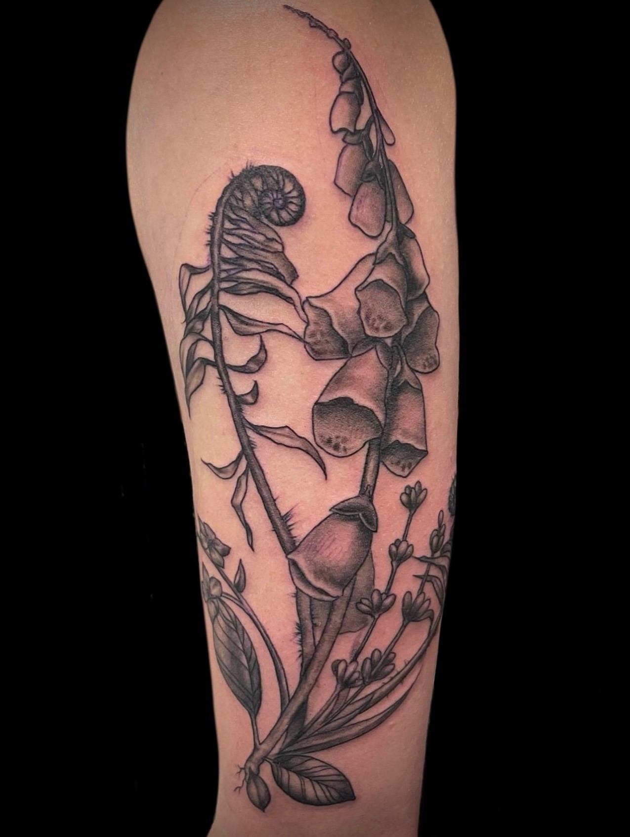 Tattoo by @rubyocity — black_and_grey, realism
