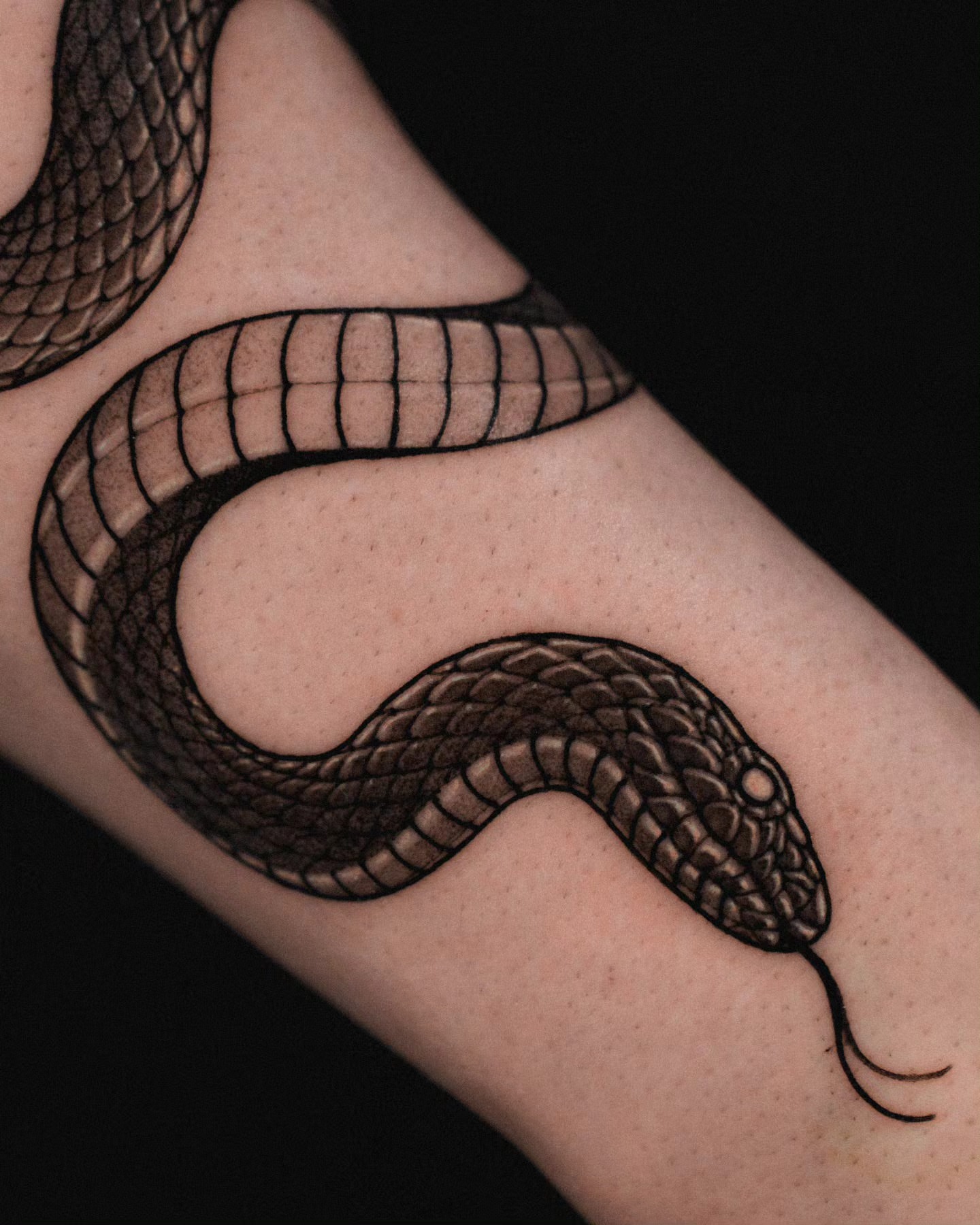 Tattoo by @koonoblk — black_and_grey