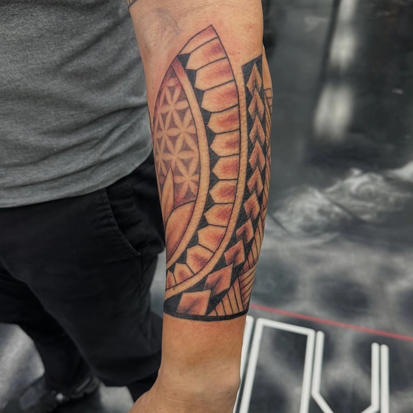 Tattoo by @tattoos_near_me — geometric
