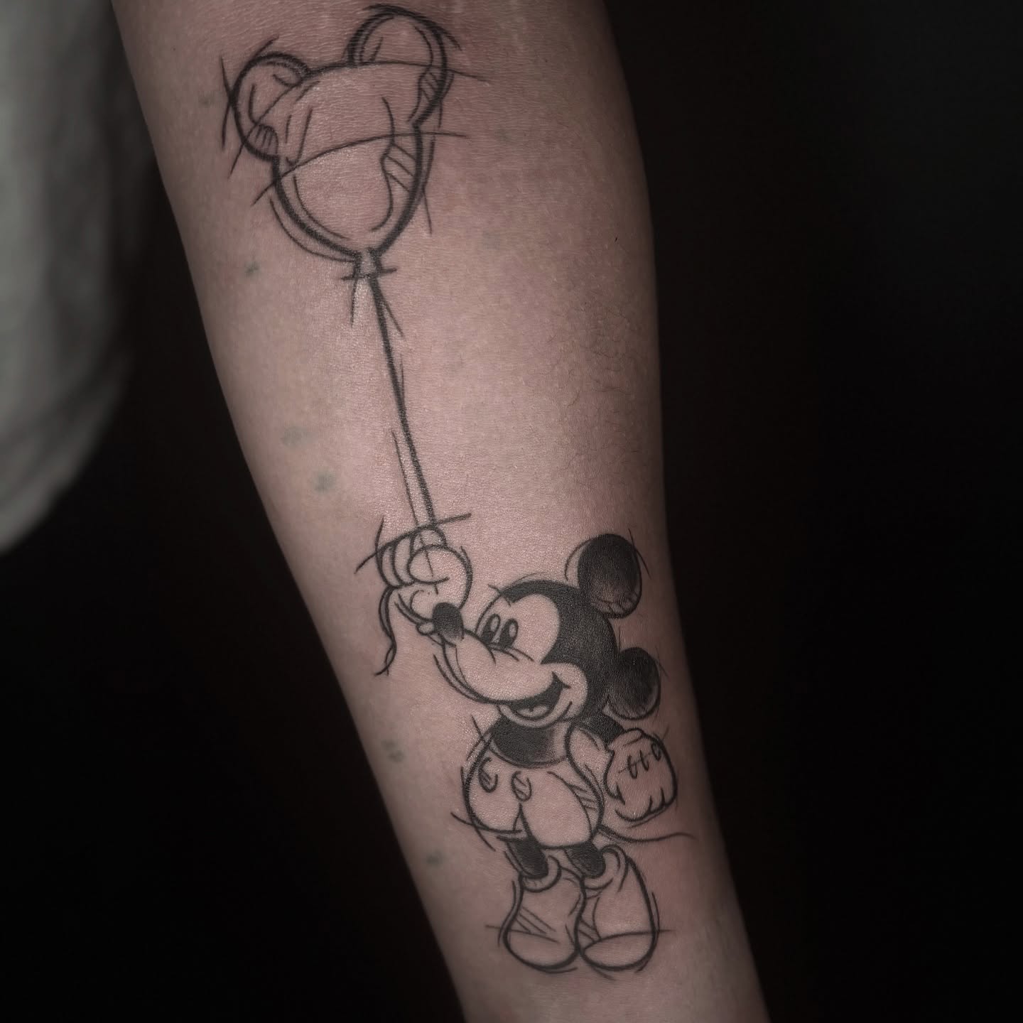 Tattoo by @ladonastinta — black_and_grey