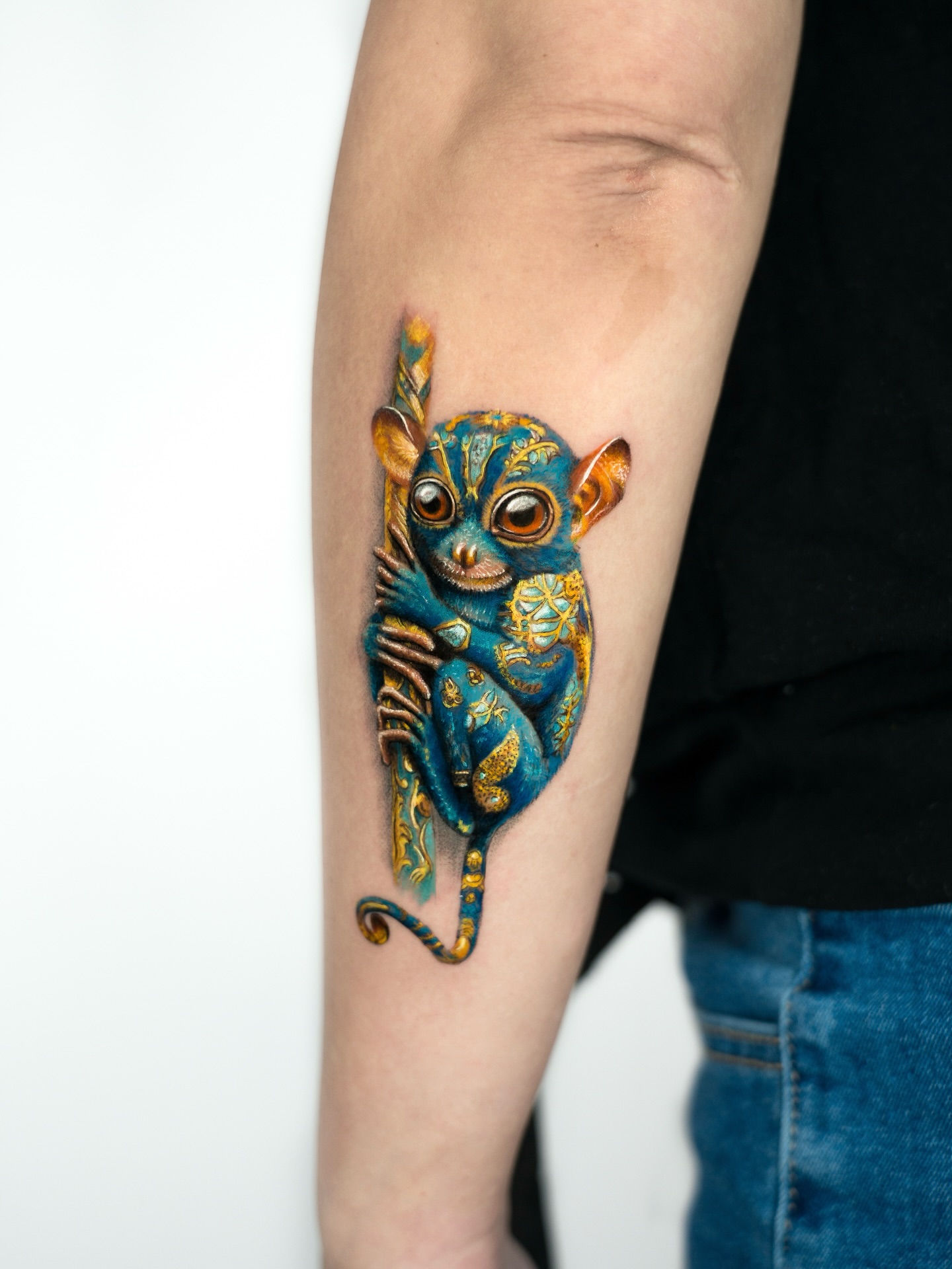 Tattoo by @serenayakcicekx — realism, dotwork