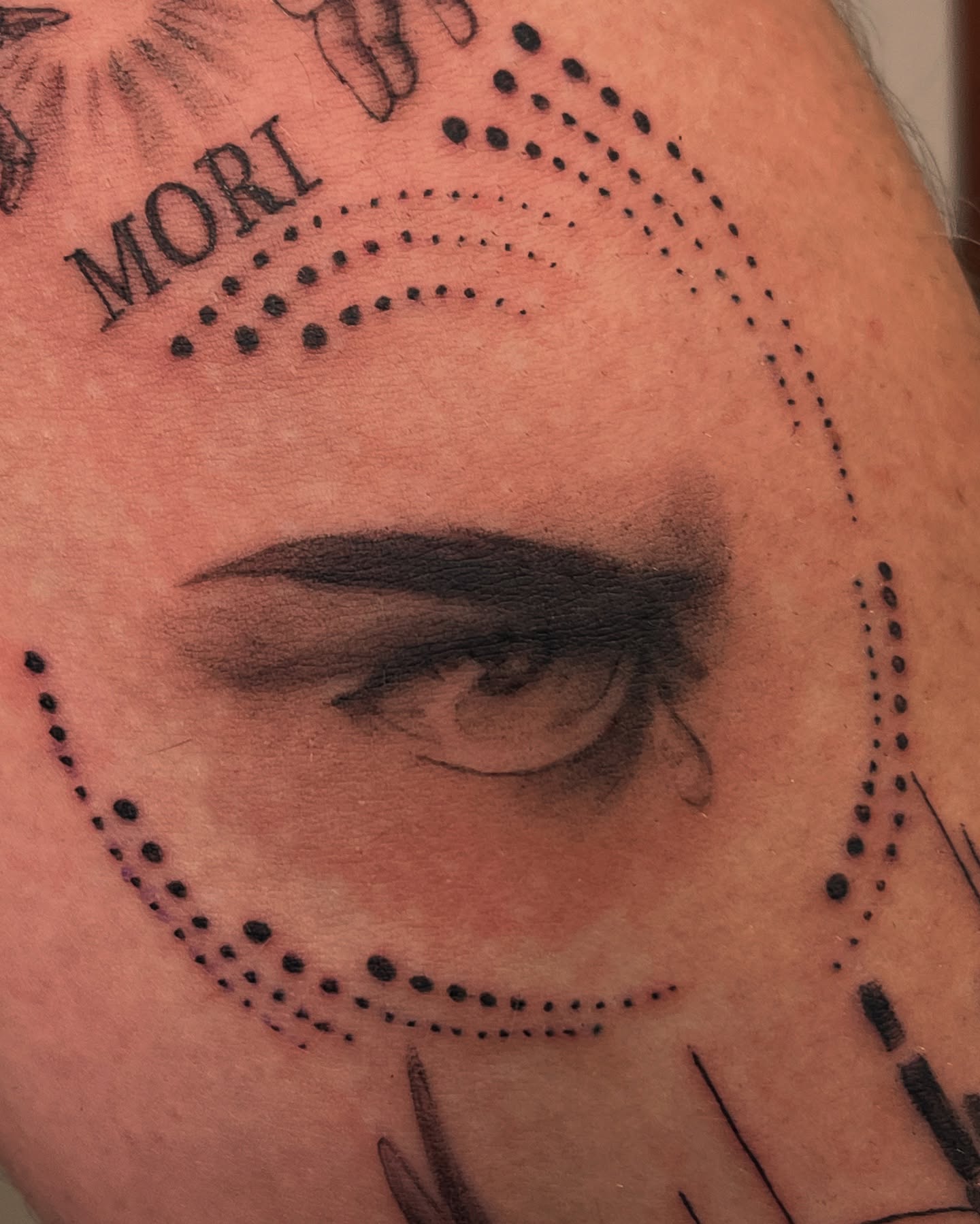 Tattoo by @eudipaula — dotwork
