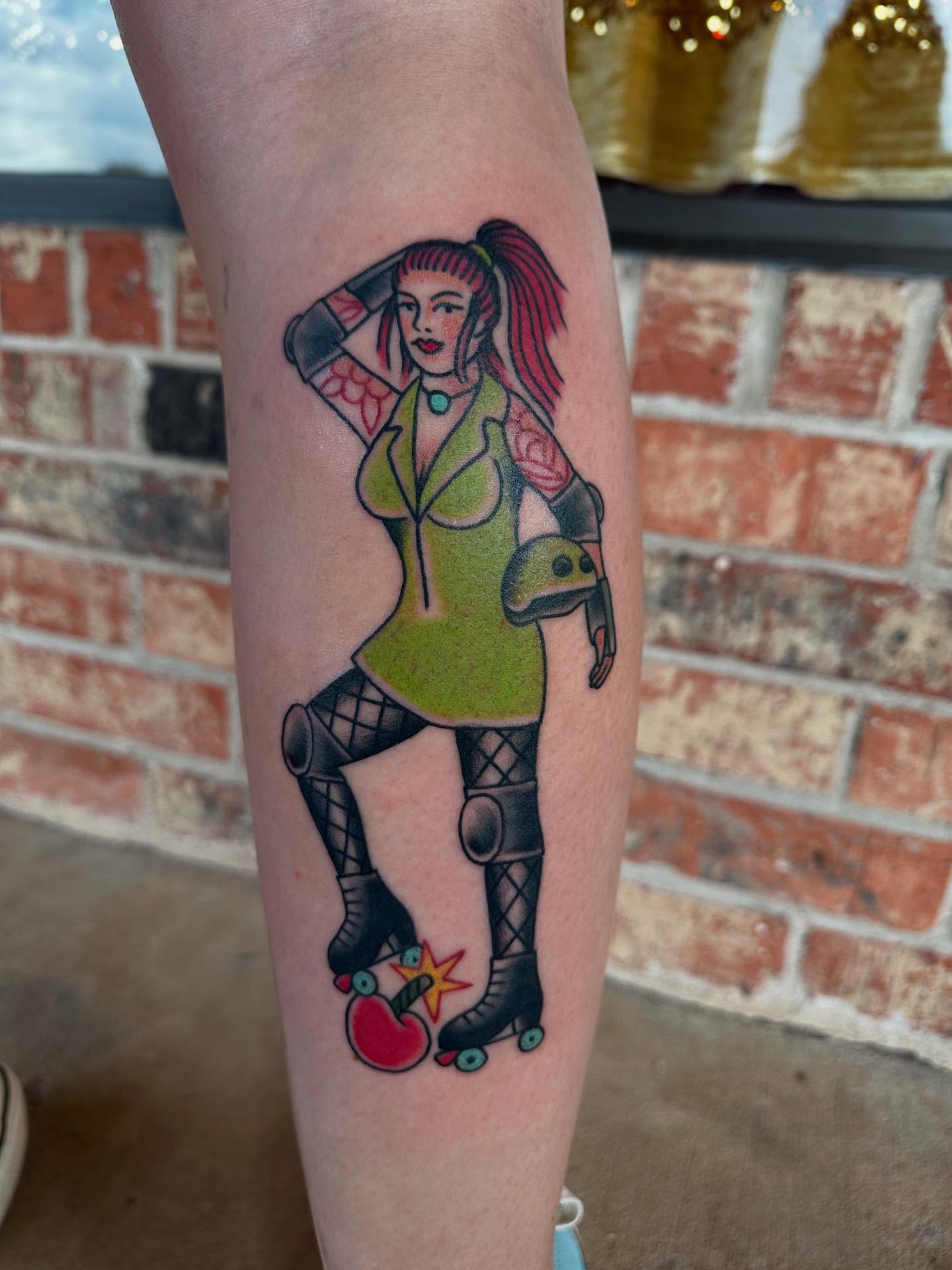 Tattoo by @whitneycreeptattoos โ american_traditional