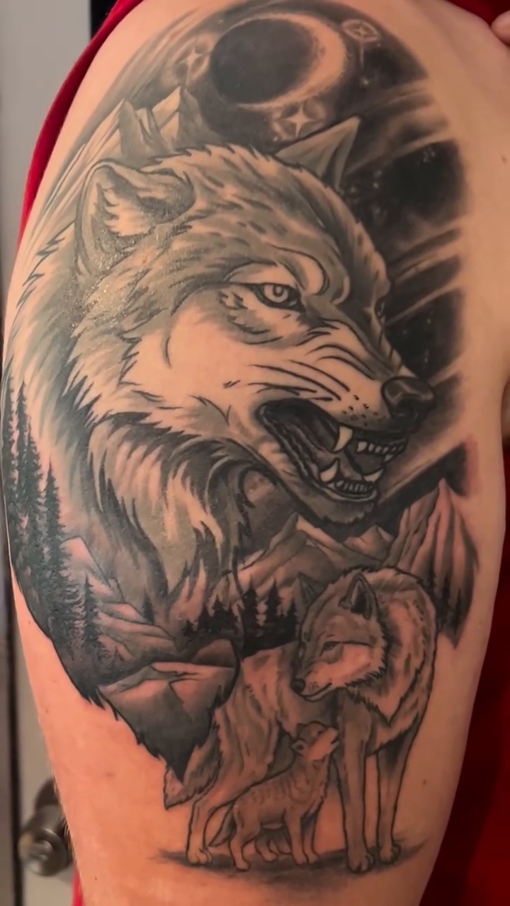 Tattoo by @estattoos — realism, black_and_grey