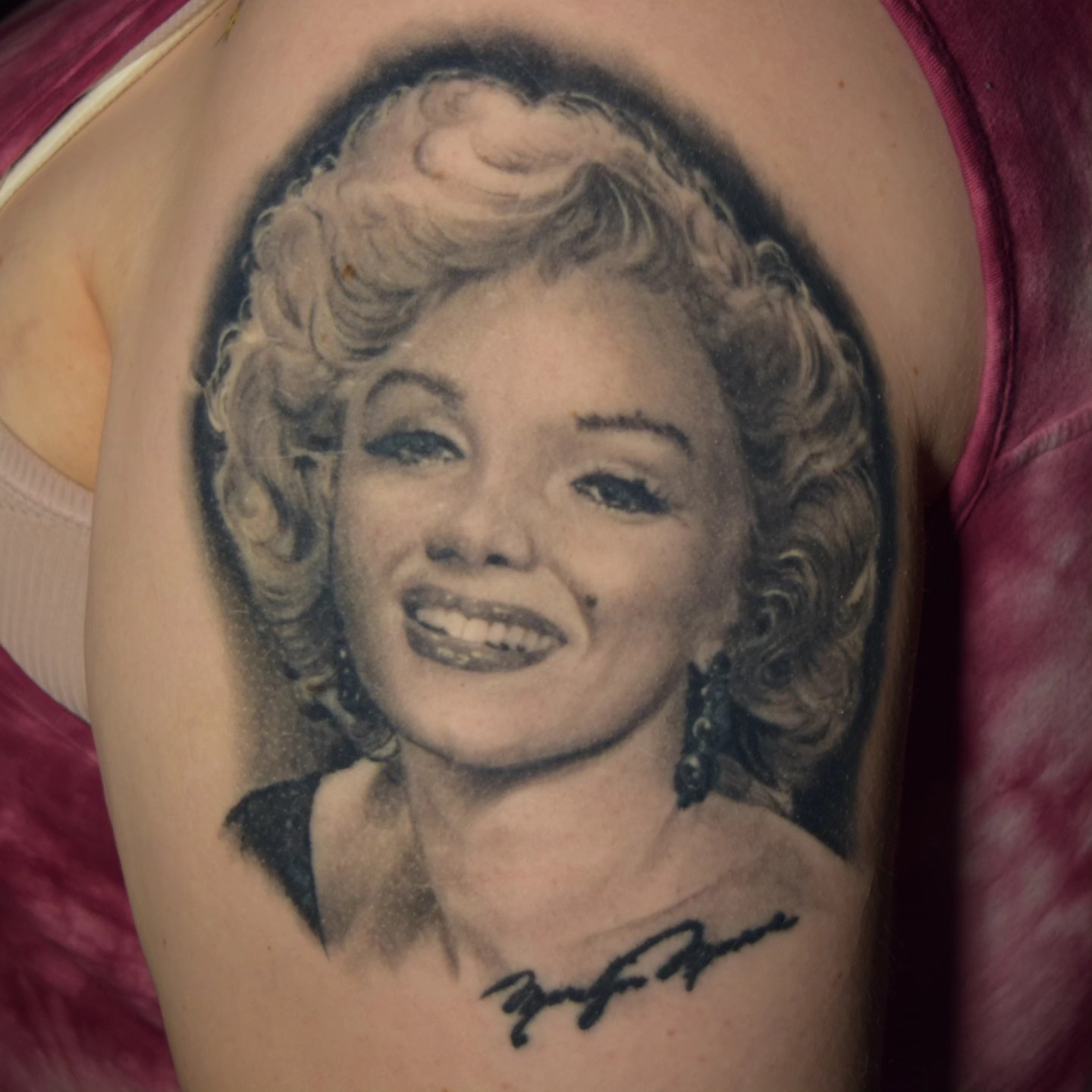 Marilyn monroe realism tattoo on the shoulder by Bruce Riehl
