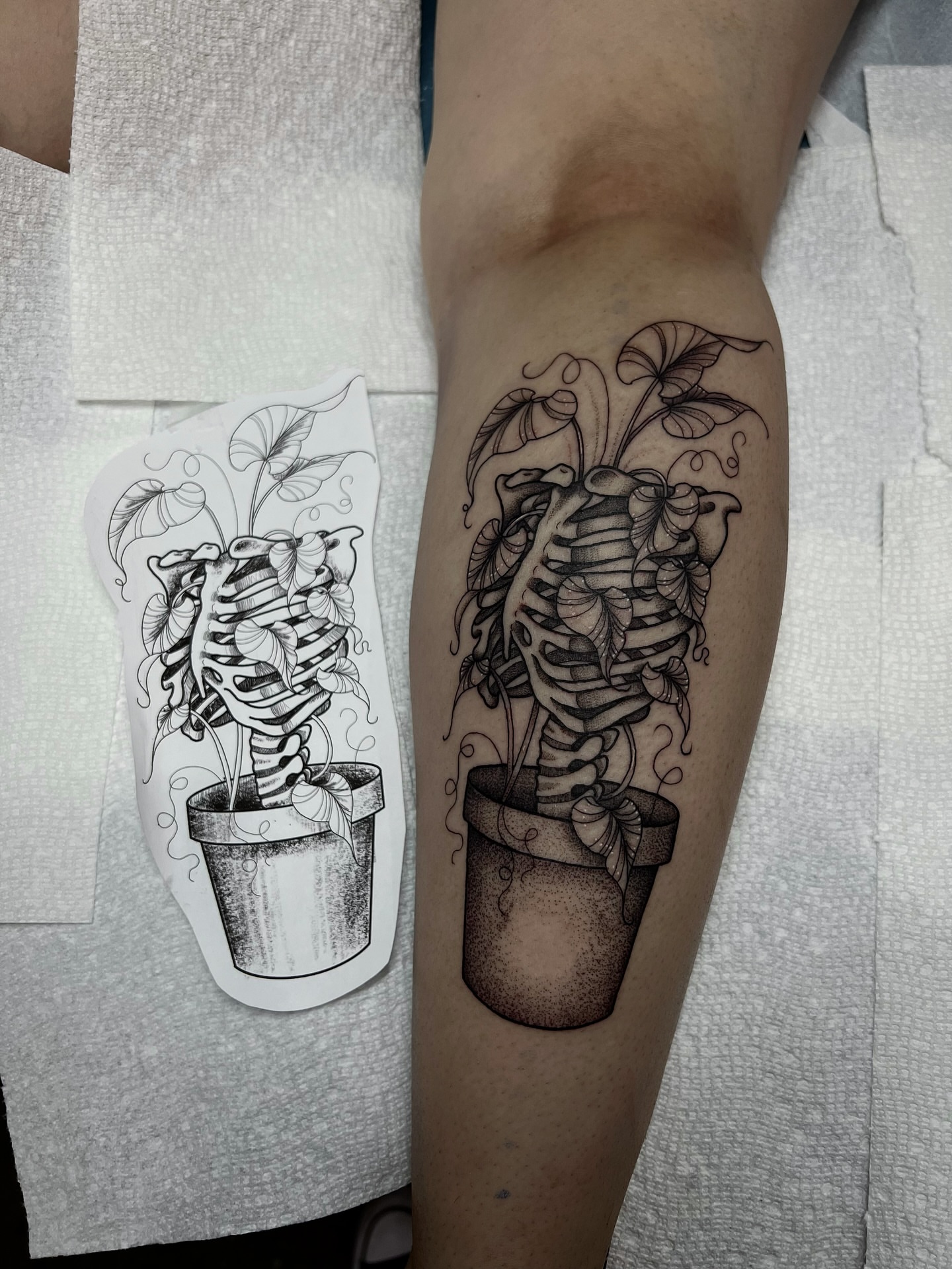 Tattoo by @rachktattoo — black_and_grey, dotwork