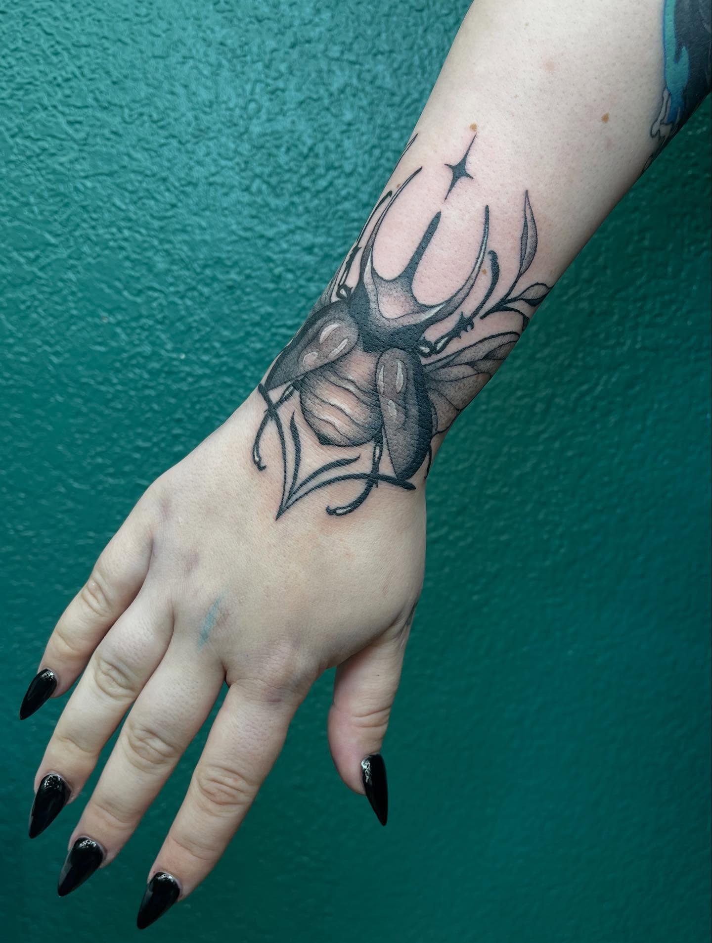 Tattoo by @snewbietattoos — black_and_grey