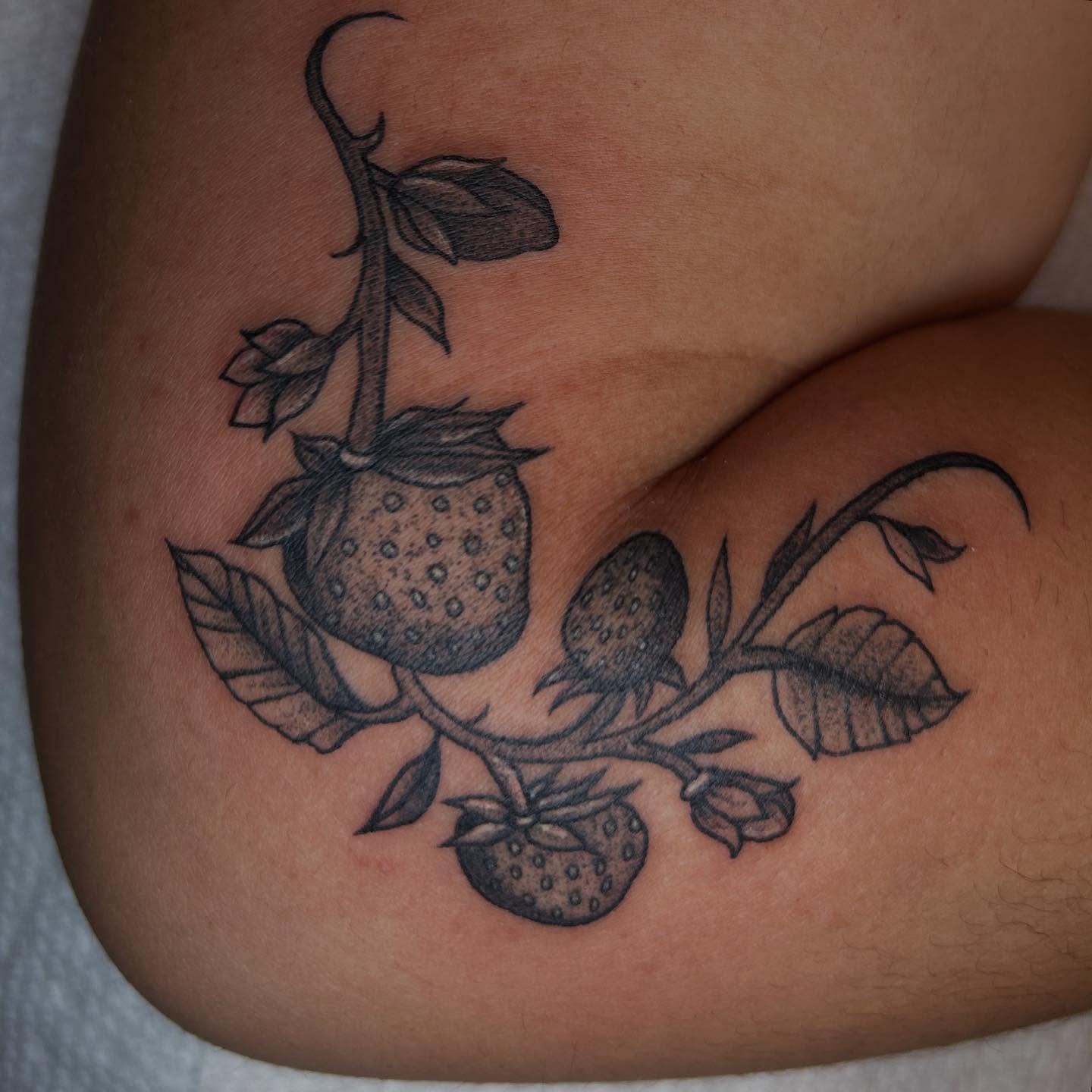 Tattoo by @ashley.lambert.tattoos — black_and_grey