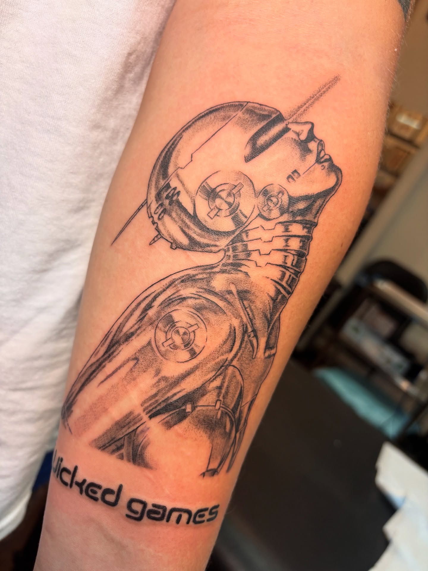 Tattoo by @erith_art_ — black_and_grey