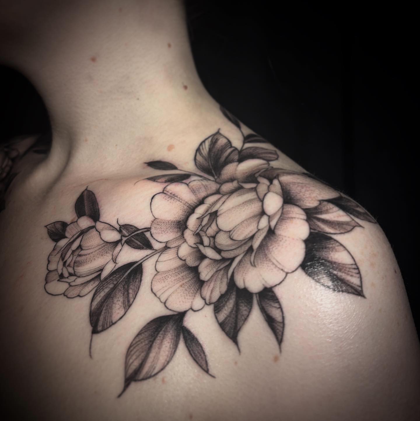 Tattoo by @finelinesbylena — black_and_grey