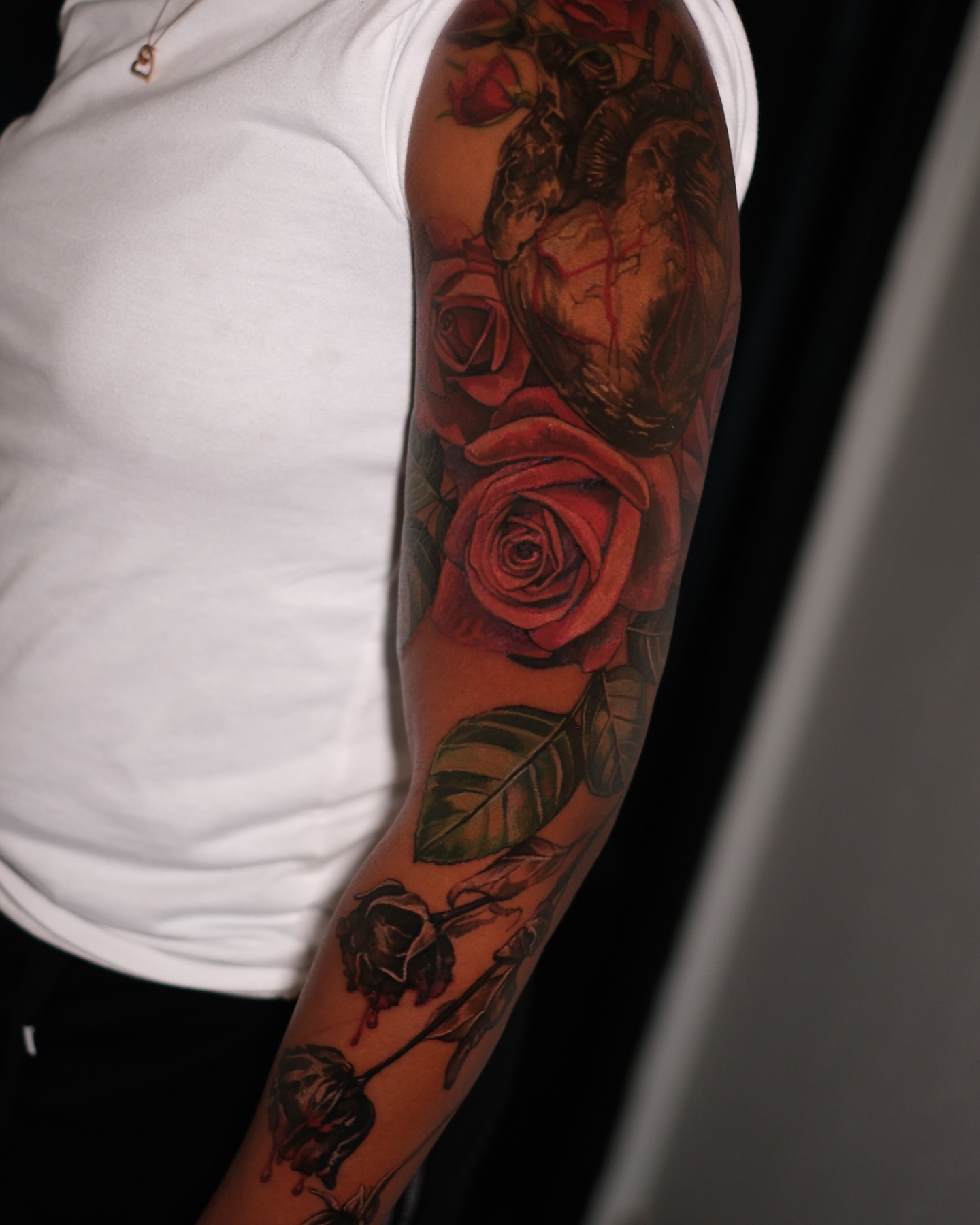 Roses and heart realism tattoo on the forearm by ๐
๐ฏ๐ข๐ซ๐ซ๐ ๐.