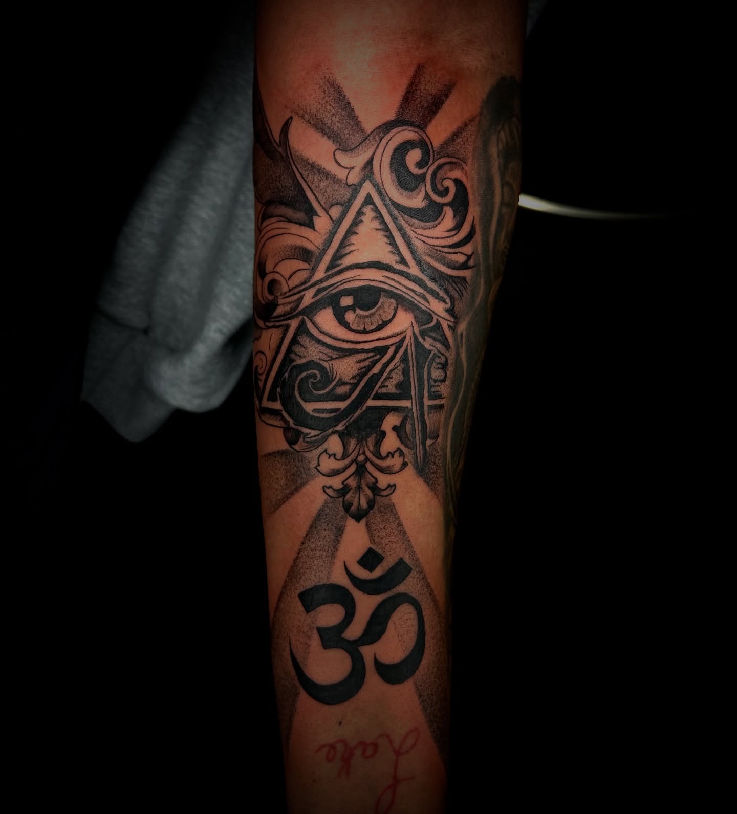 Tattoo by @inkstinctual — dotwork, geometric