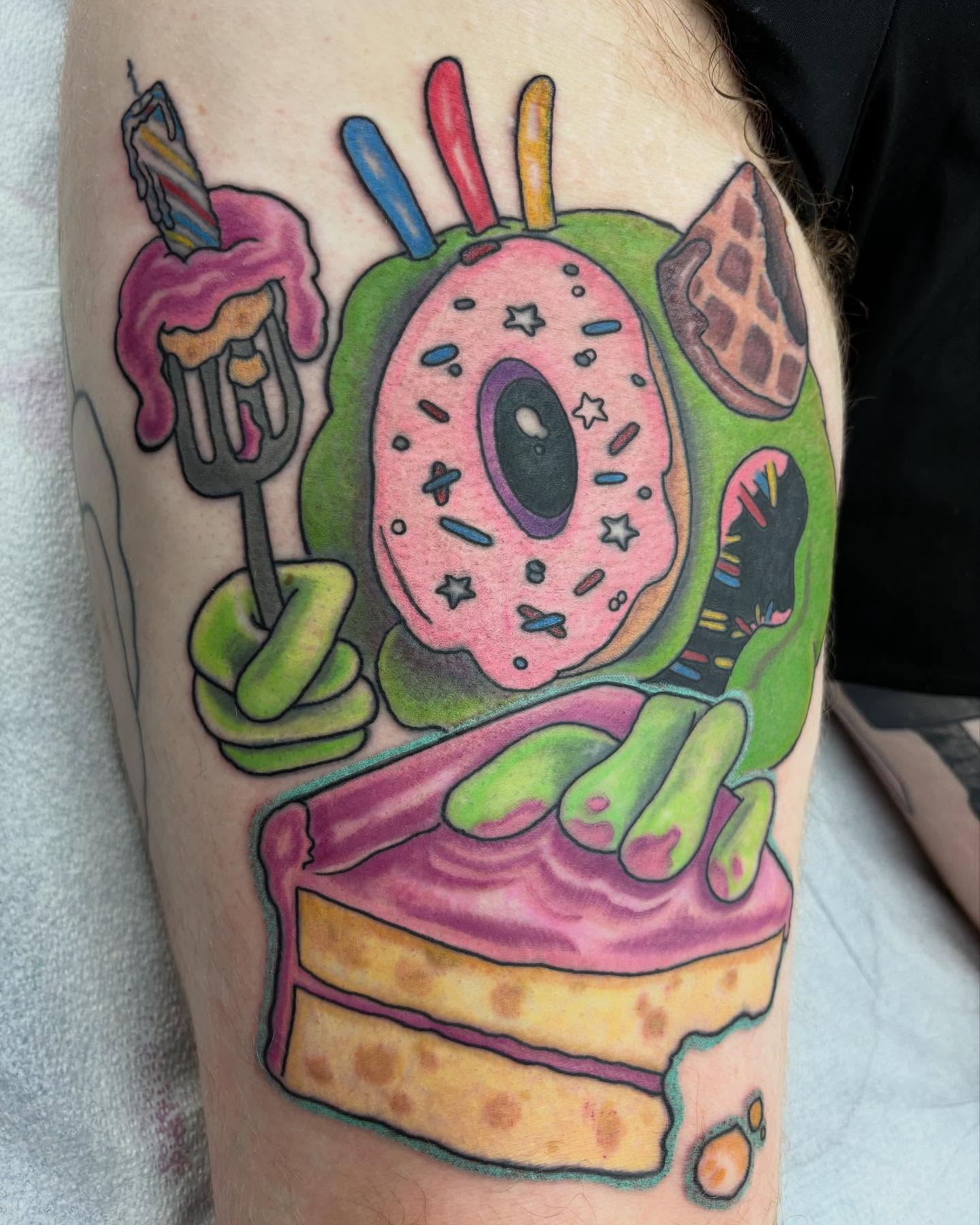 Tattoo by @shabby_beatnik — new_school, illustrative