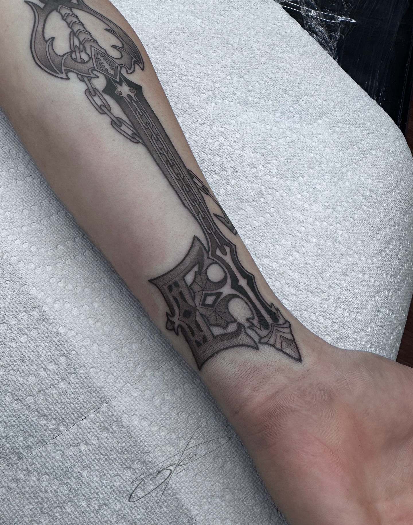 Tattoo by @shawndoestattoos — black_and_grey