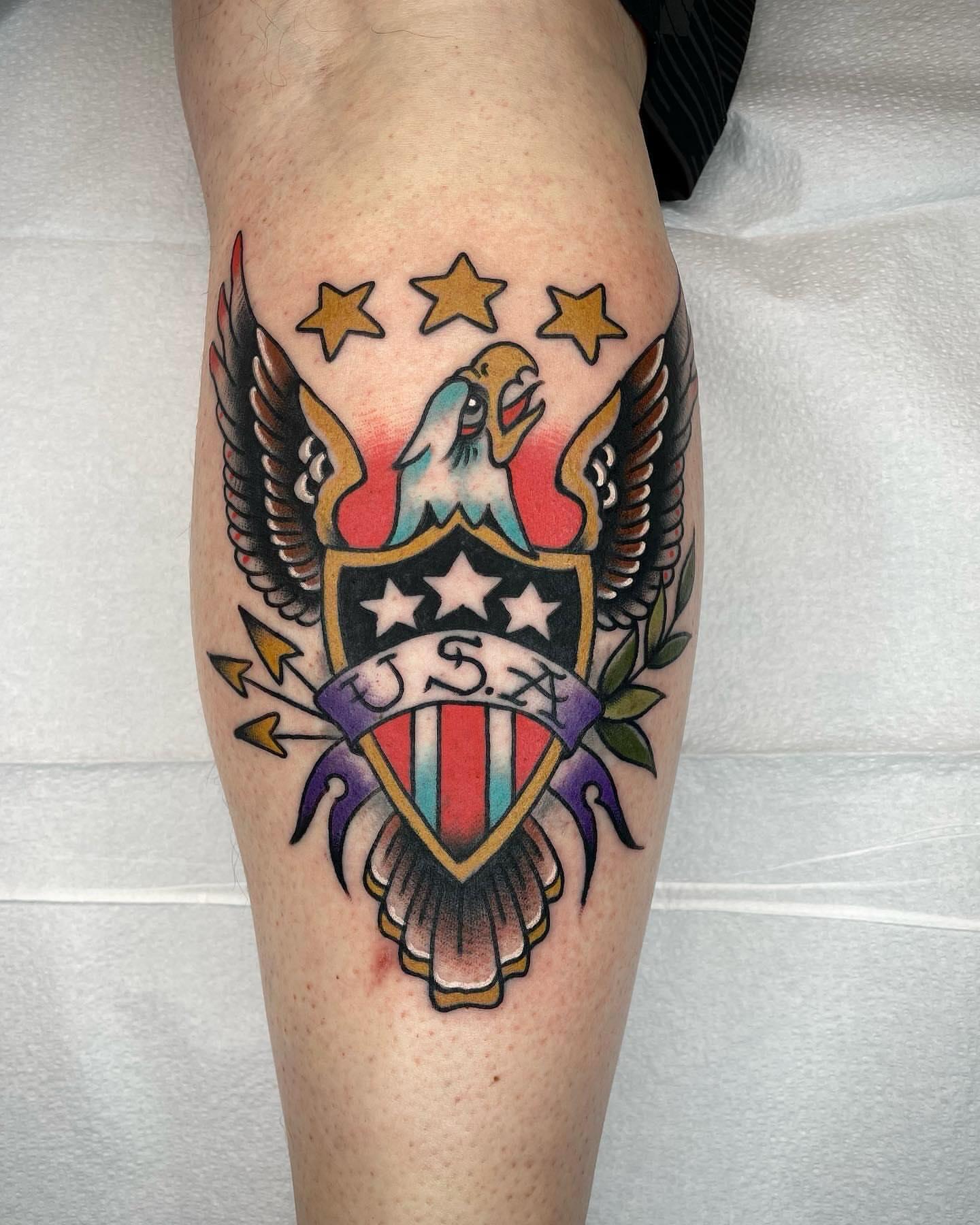 American eagle shield American traditional tattoo on the leg by Dave Kruseman